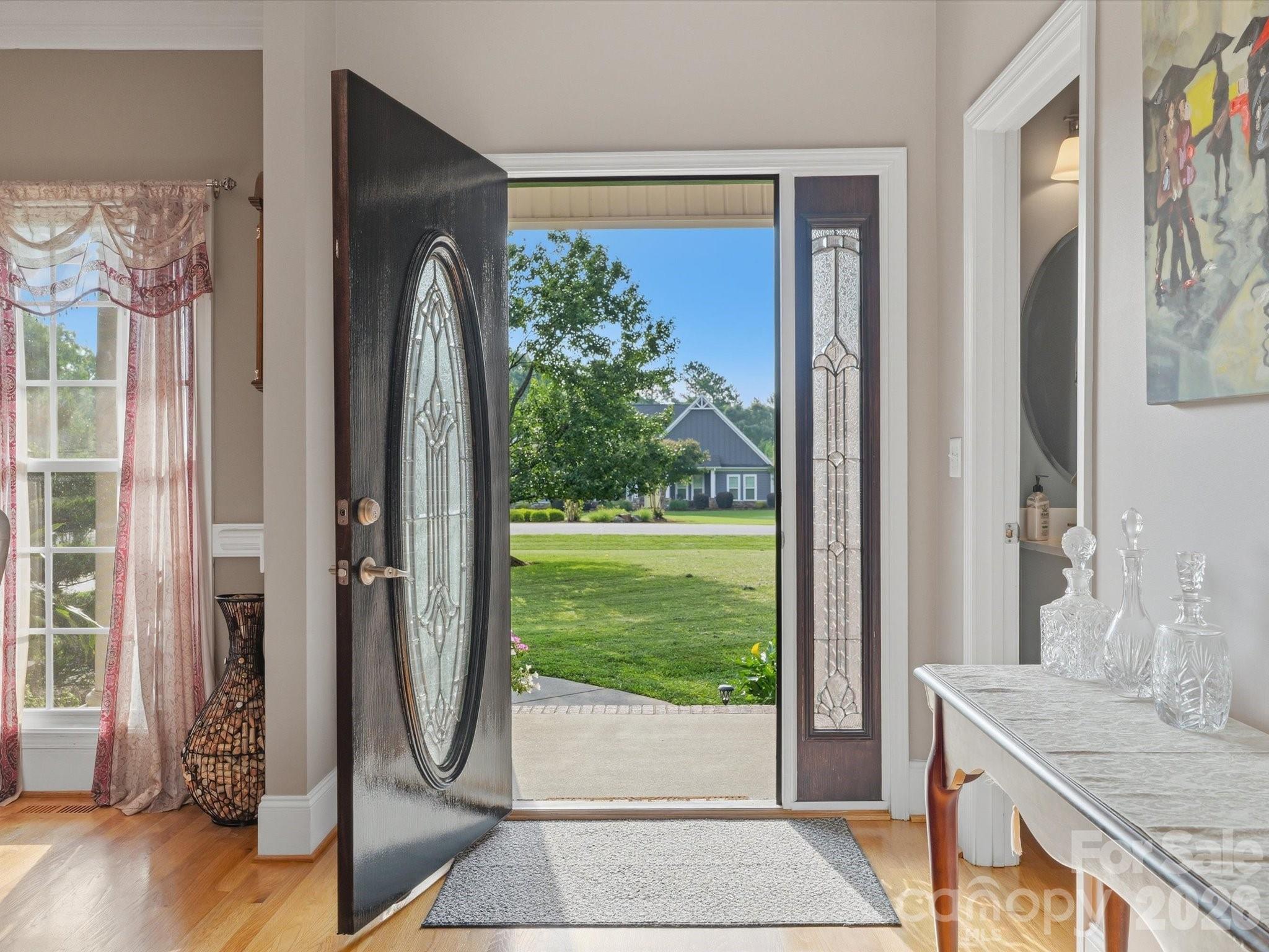 3009 Mason Court — Clover
