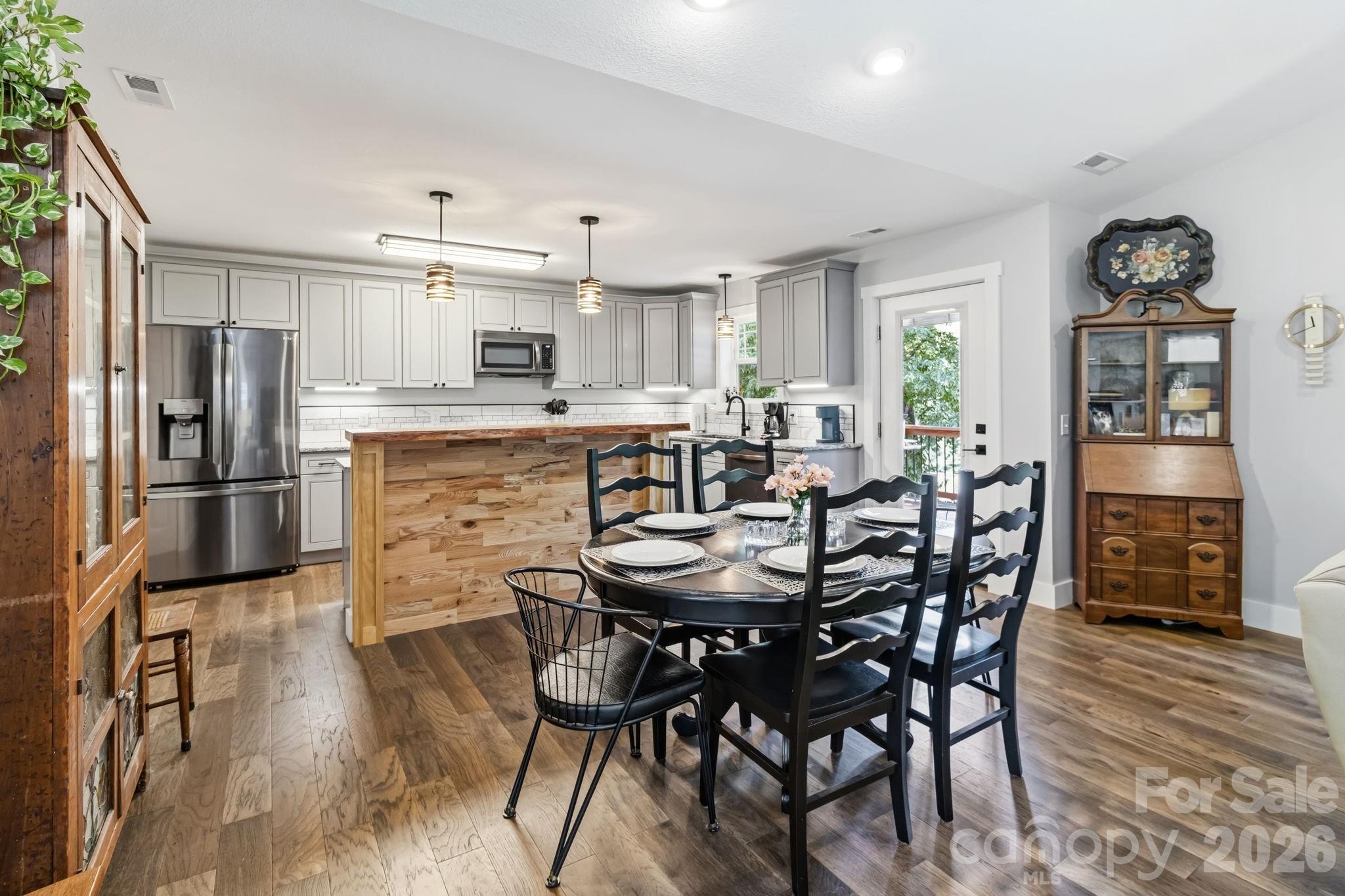 34 Aster Ridge Drive — Waynesville