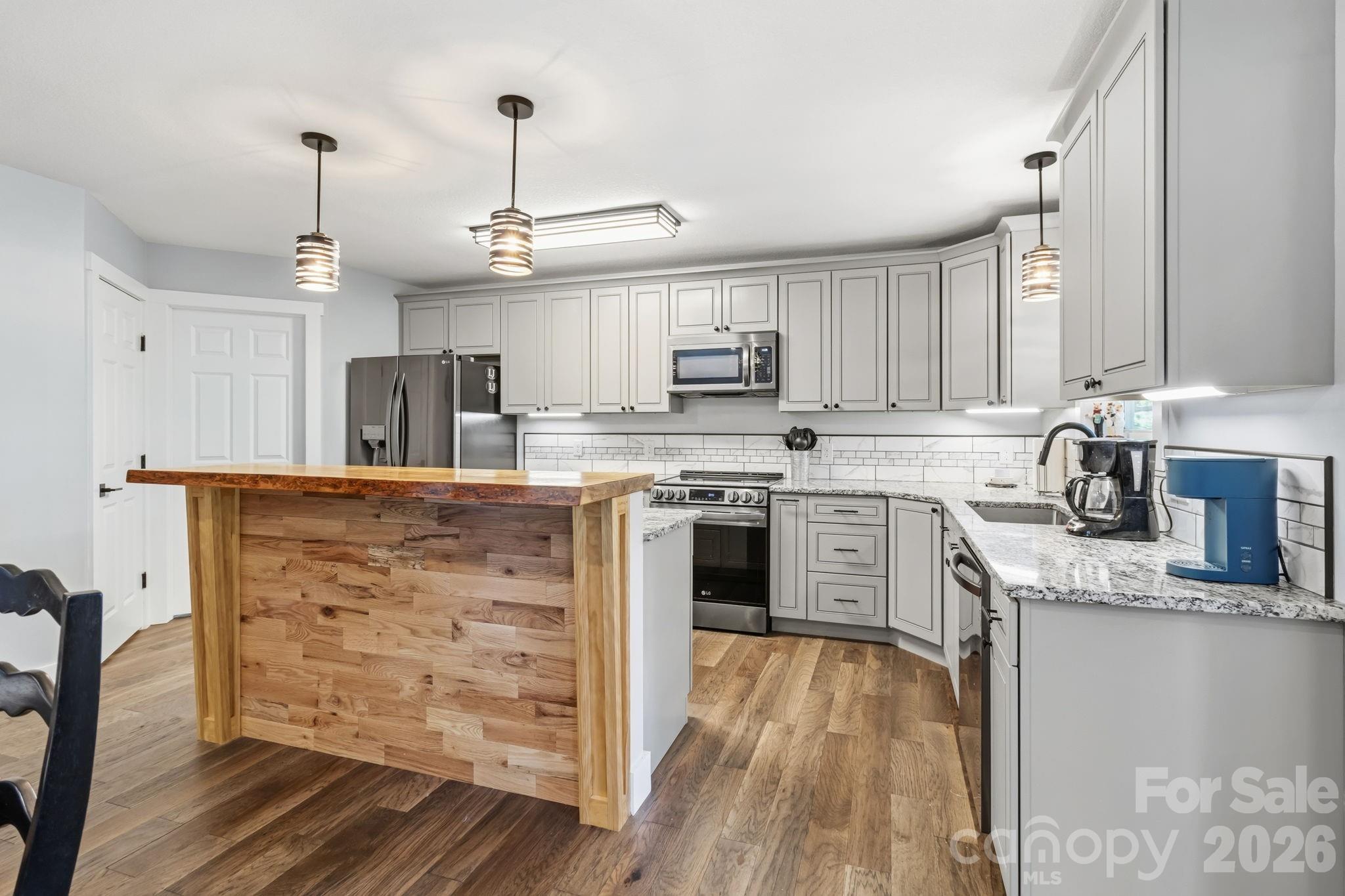 34 Aster Ridge Drive — Waynesville