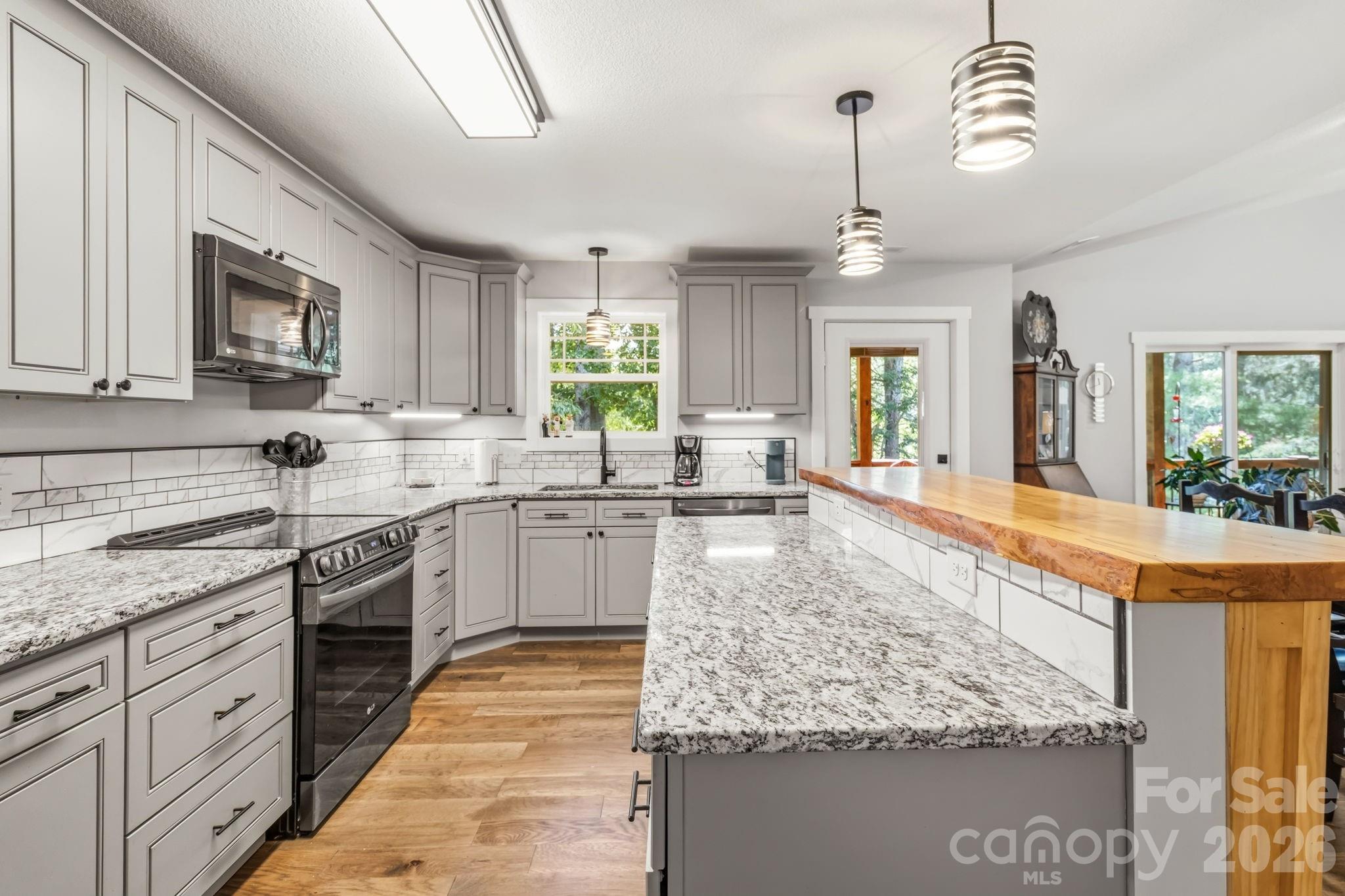 34 Aster Ridge Drive — Waynesville