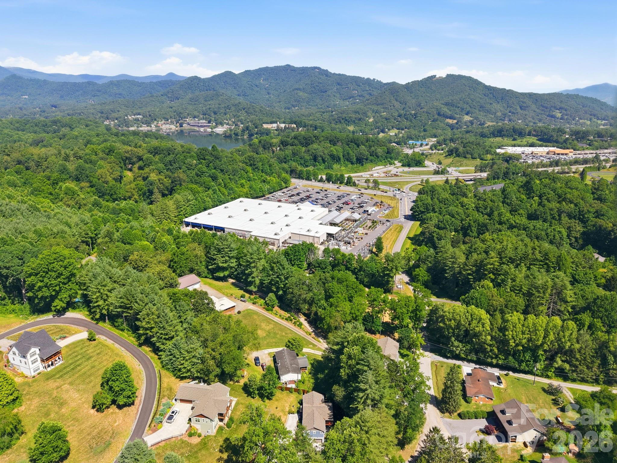 34 Aster Ridge Drive — Waynesville