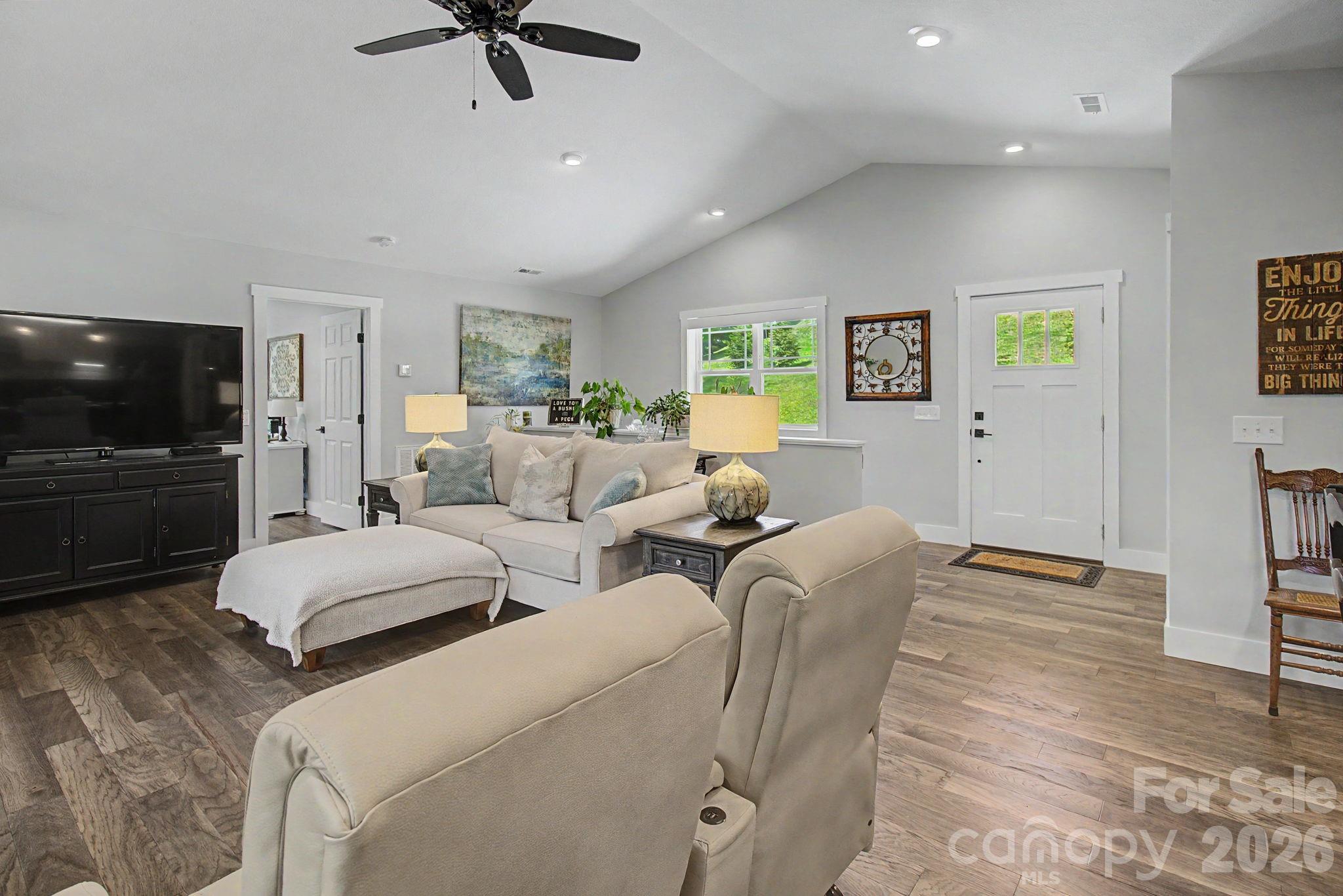 34 Aster Ridge Drive — Waynesville