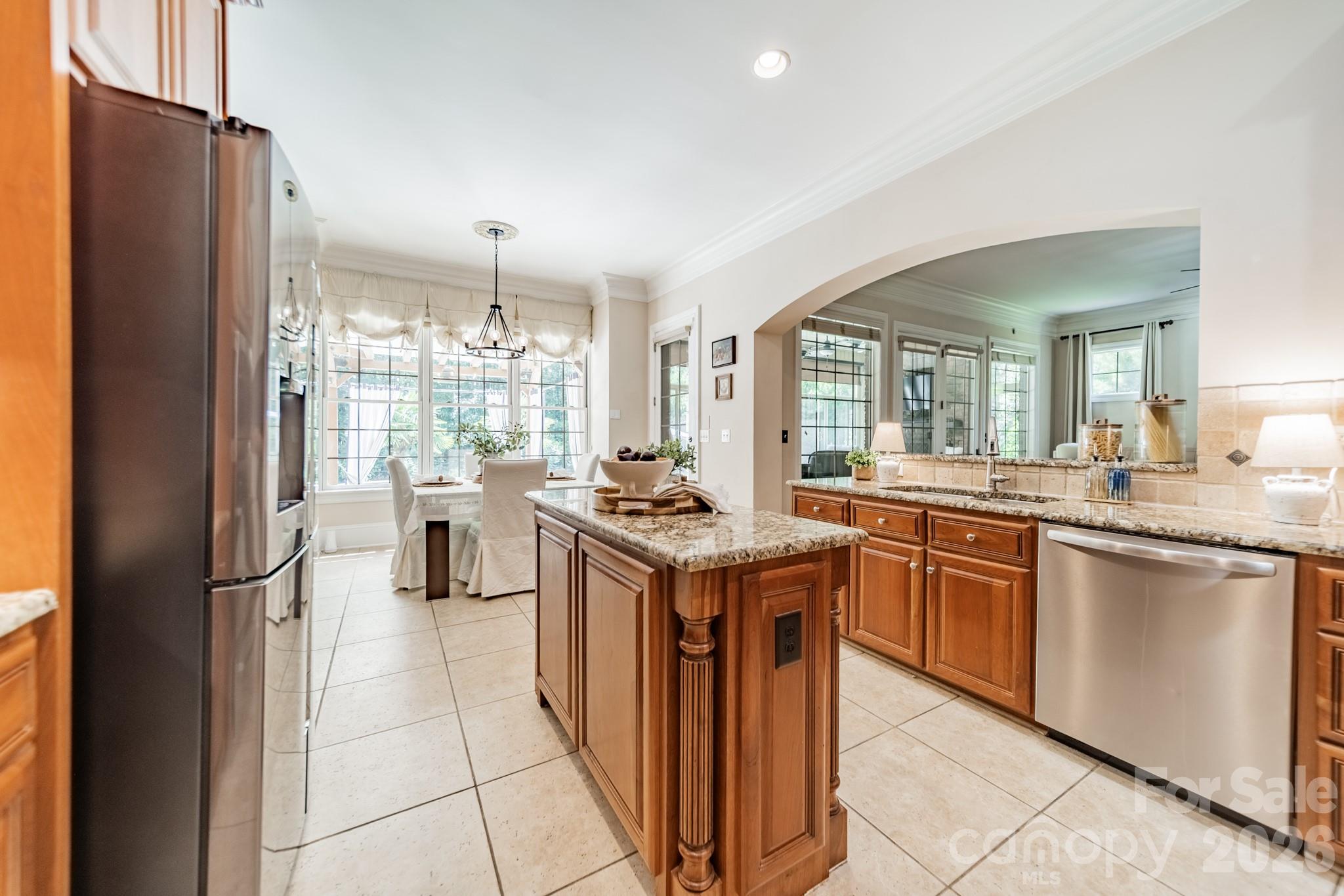 215 Blue River Road — Lake Wylie