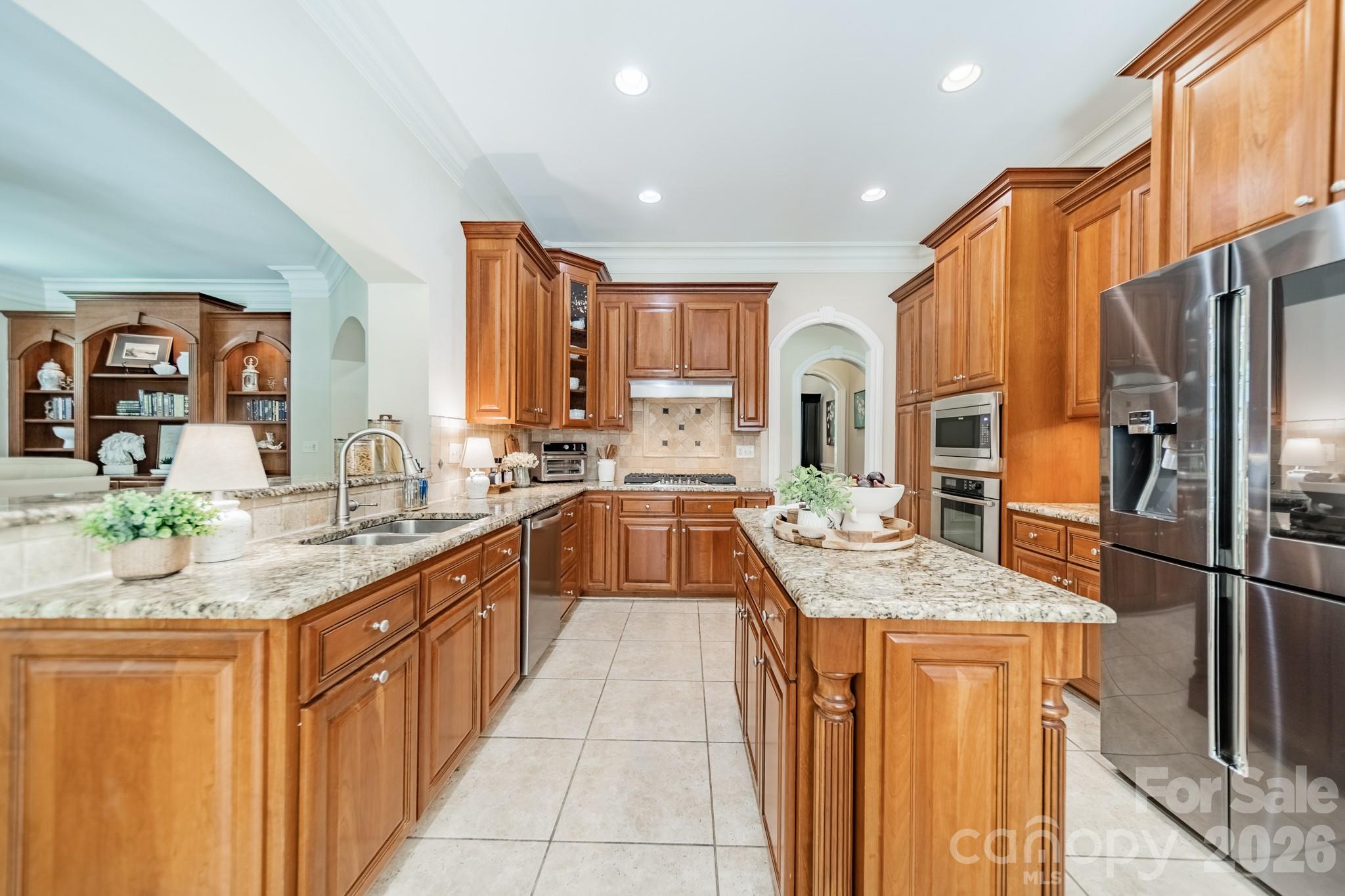 215 Blue River Road — Lake Wylie