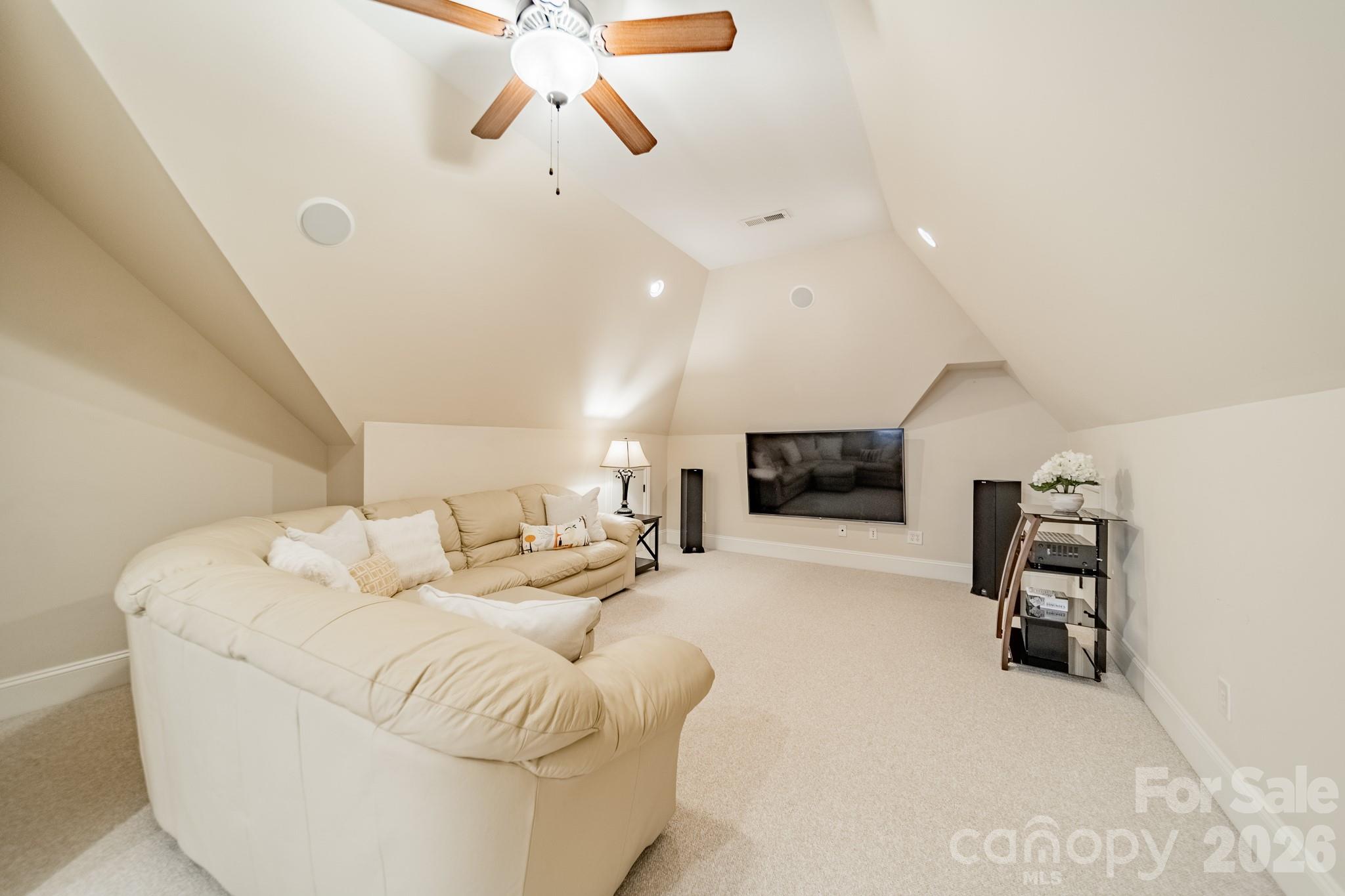 215 Blue River Road — Lake Wylie