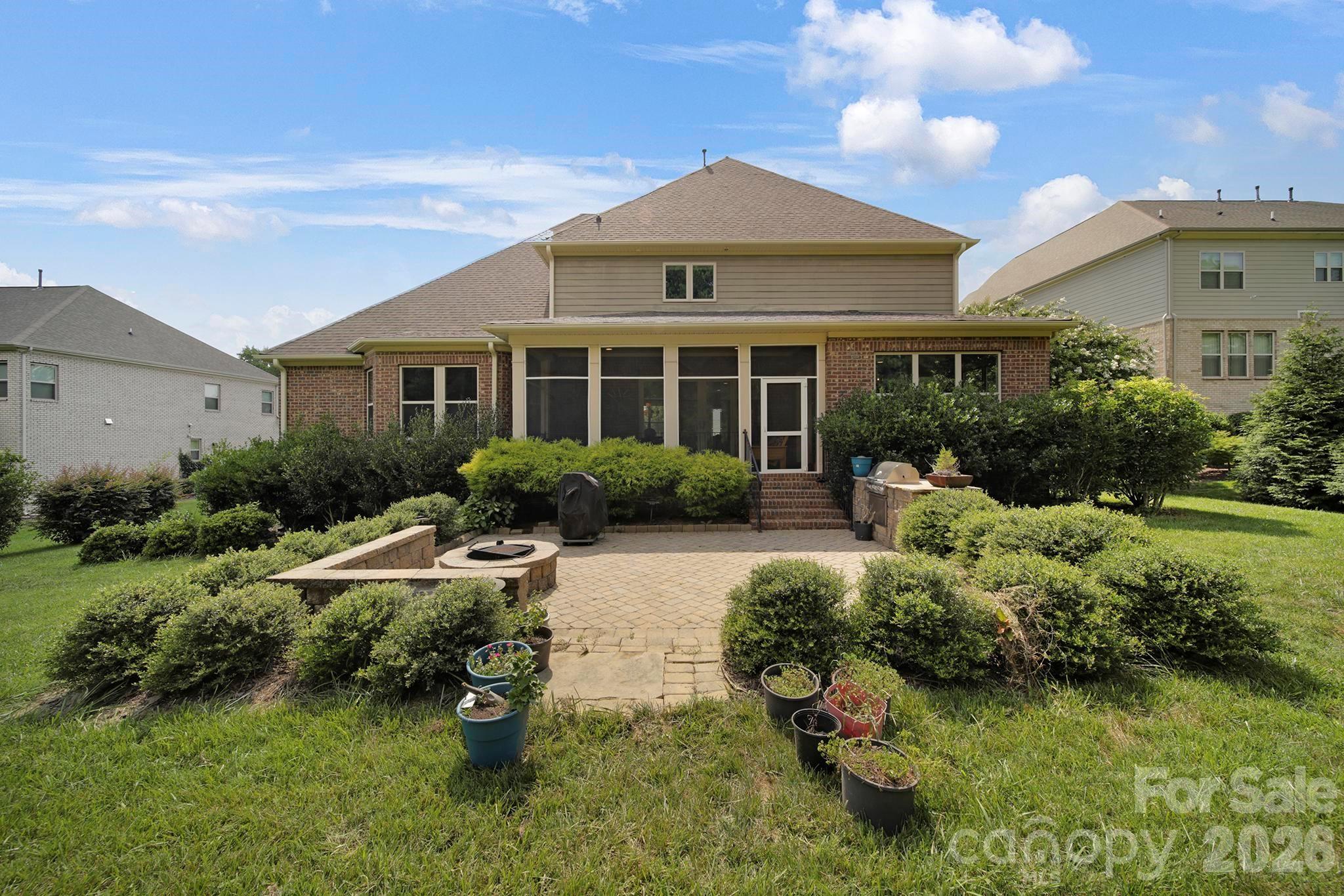 105 Highclere Drive — Waxhaw