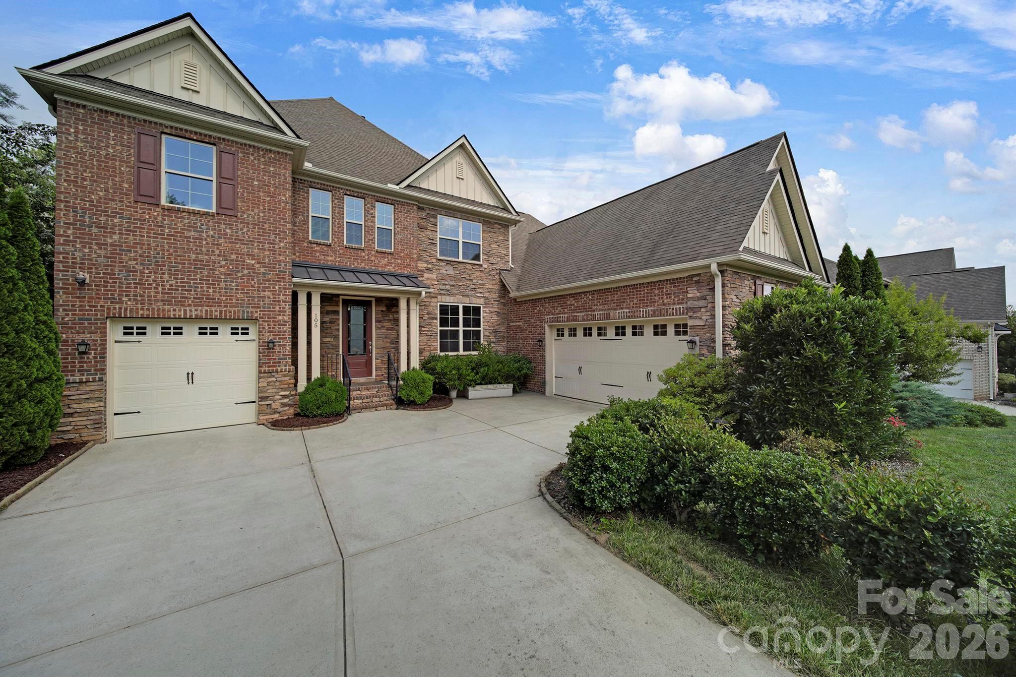 105 Highclere Drive — Waxhaw
