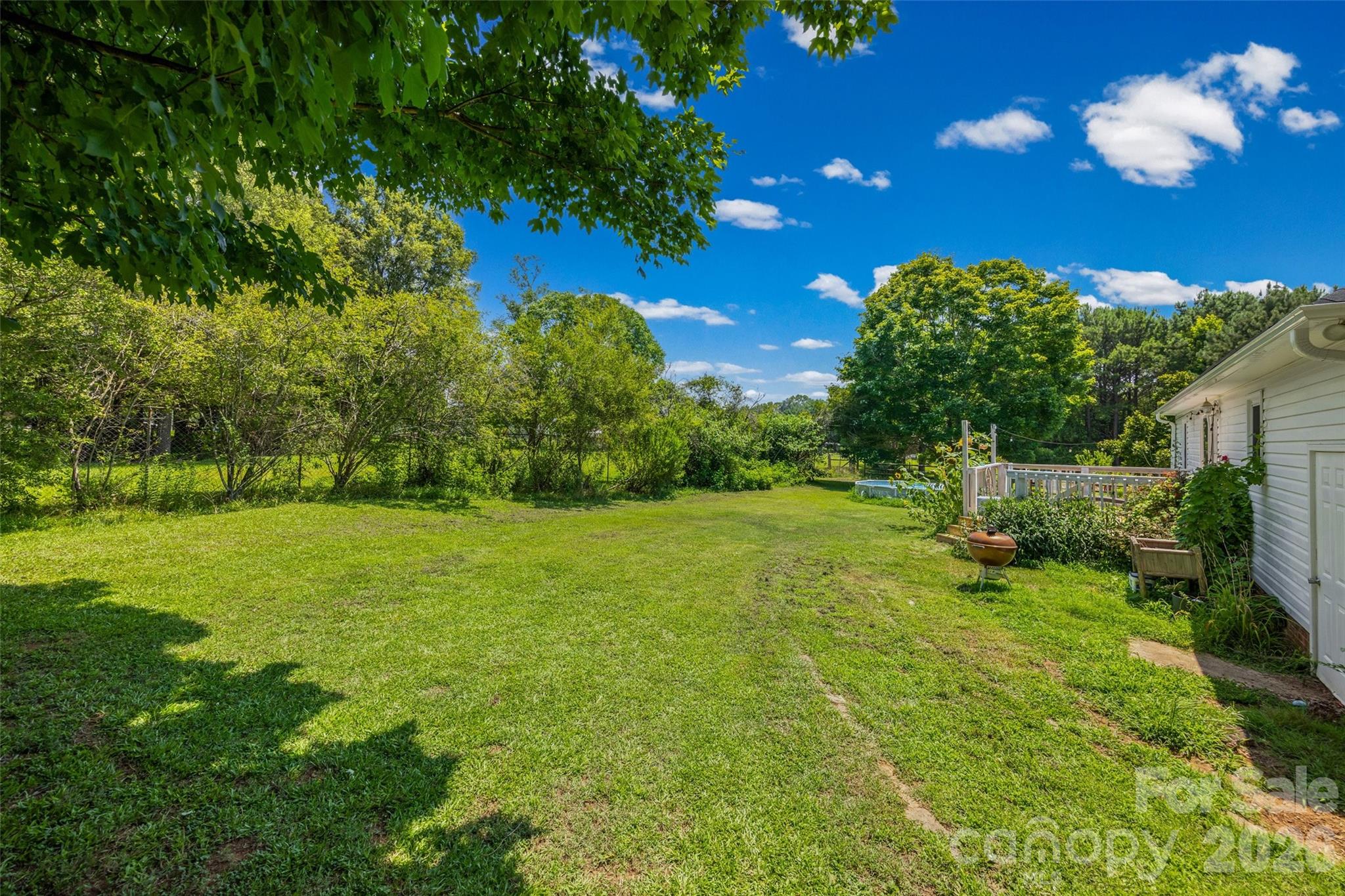 5240 Spring Glen — York