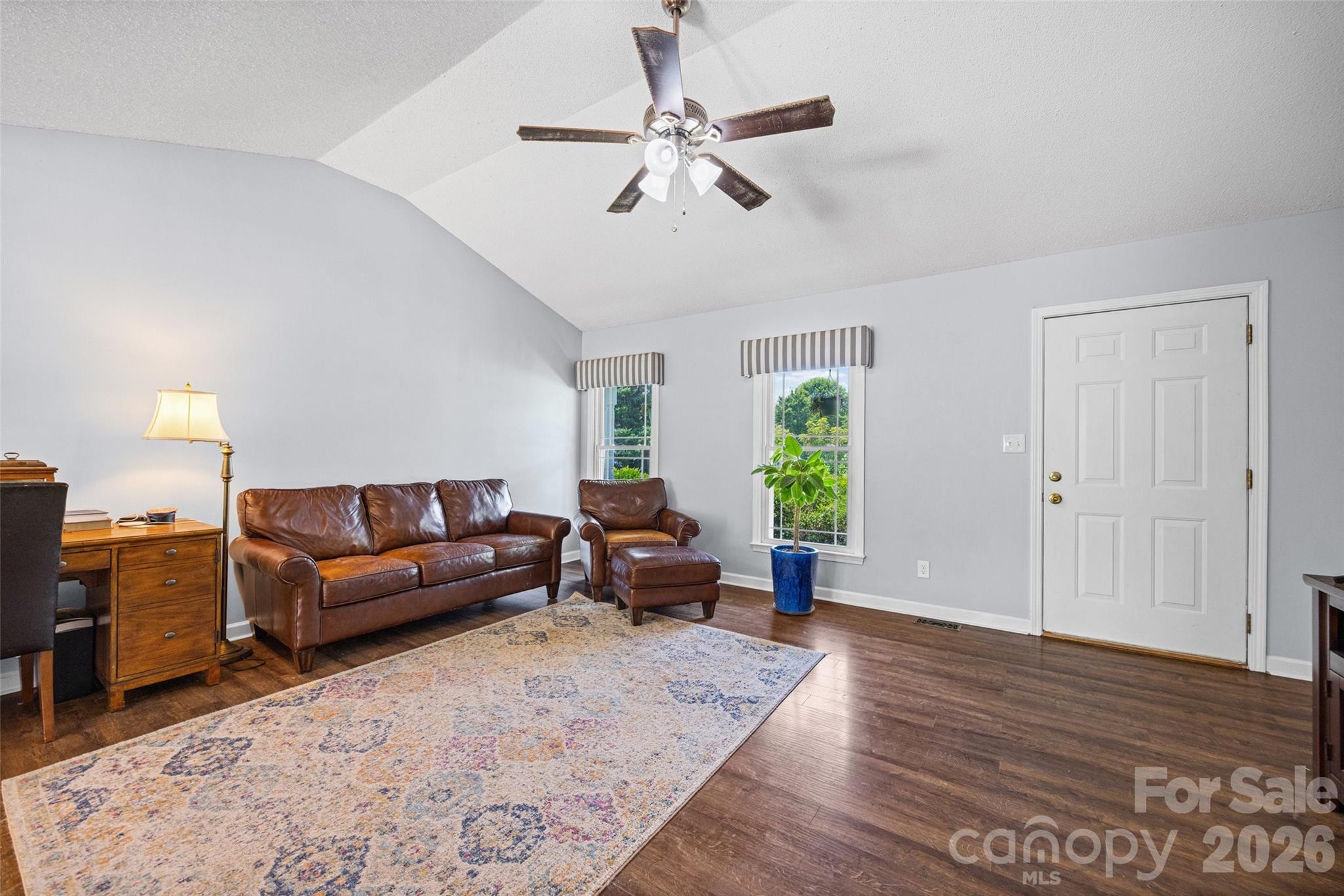5240 Spring Glen — York
