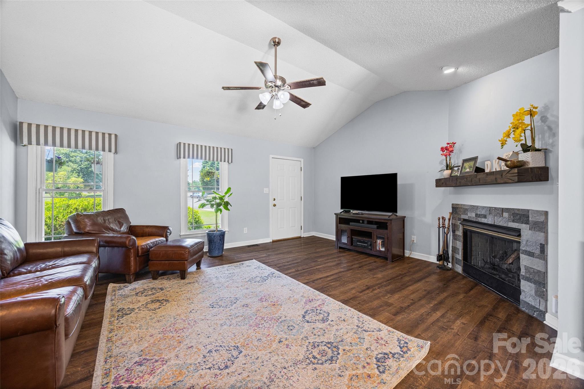 5240 Spring Glen — York