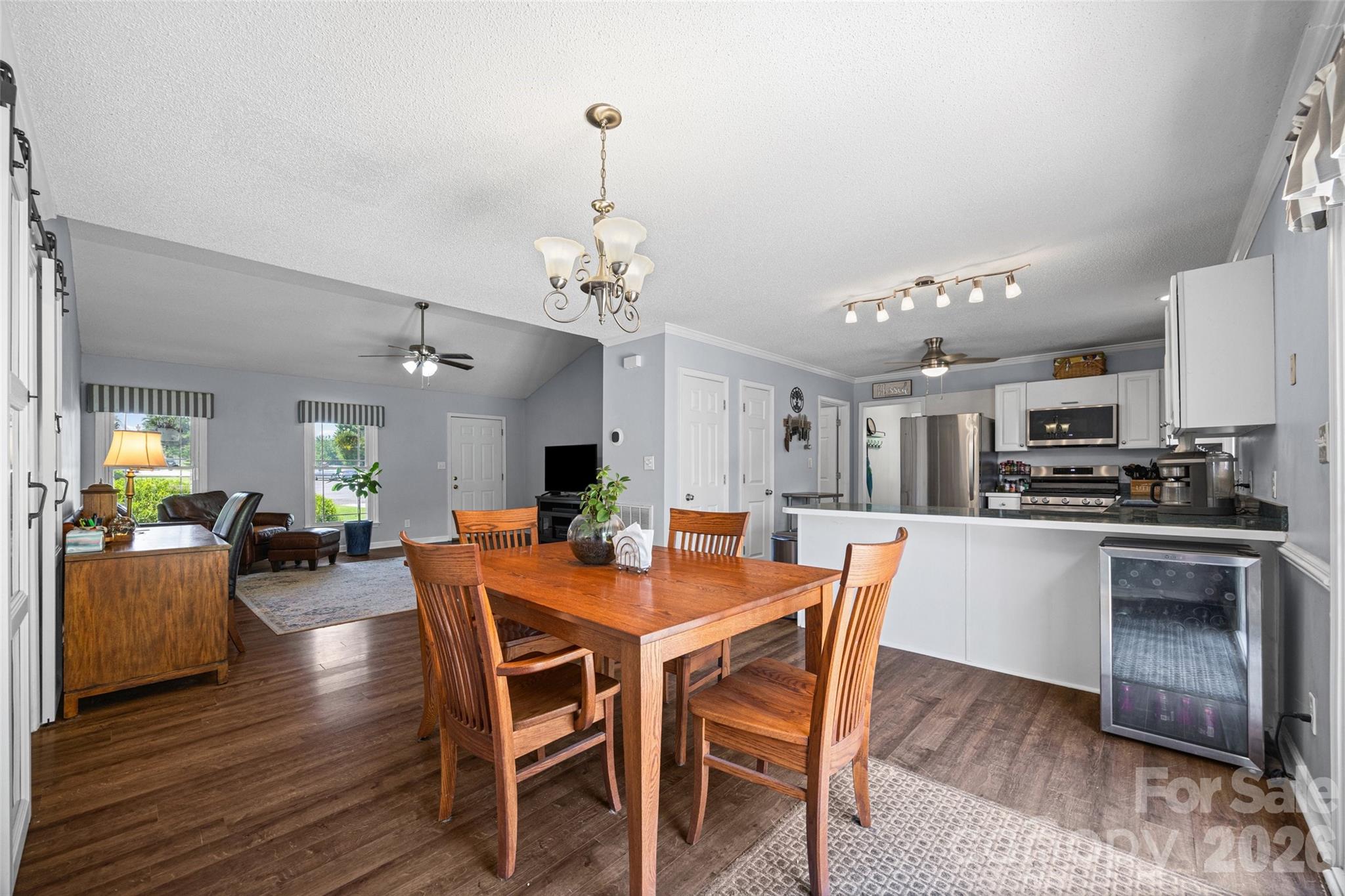 5240 Spring Glen — York