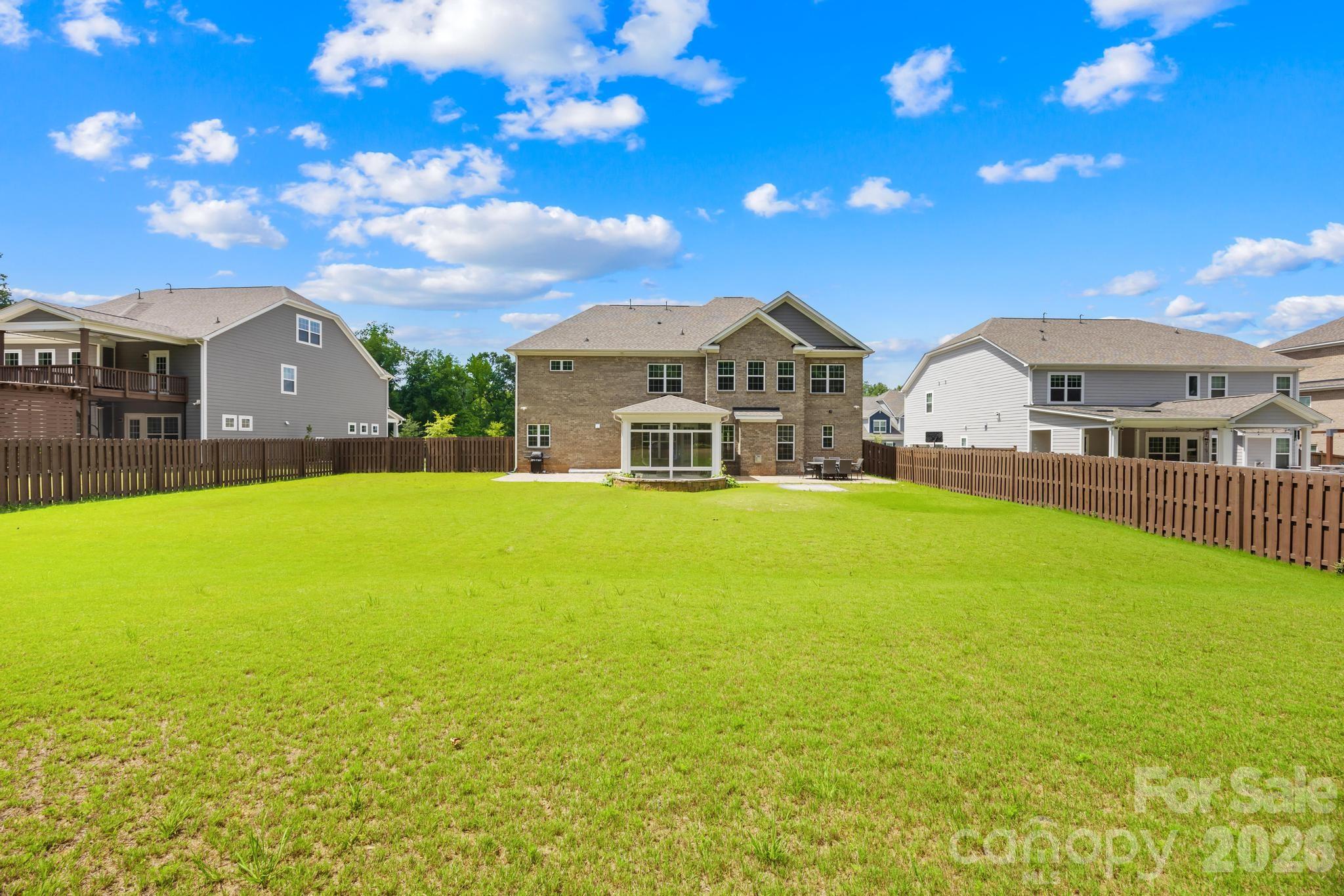 809 Brown Creek Drive — Matthews