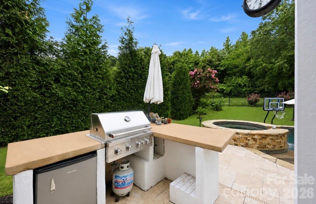 14336 Baytown Court — Huntersville