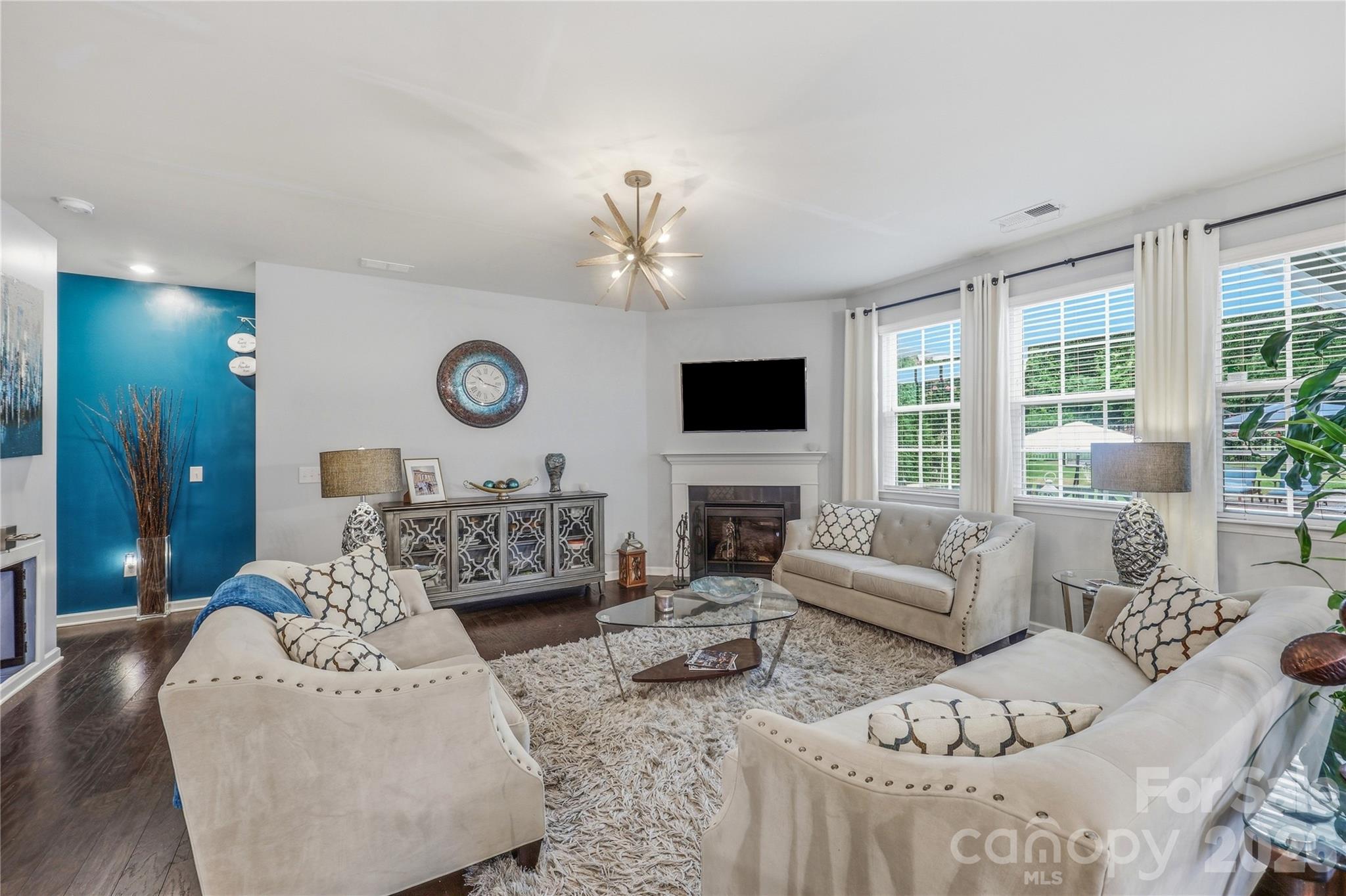14336 Baytown Court — Huntersville