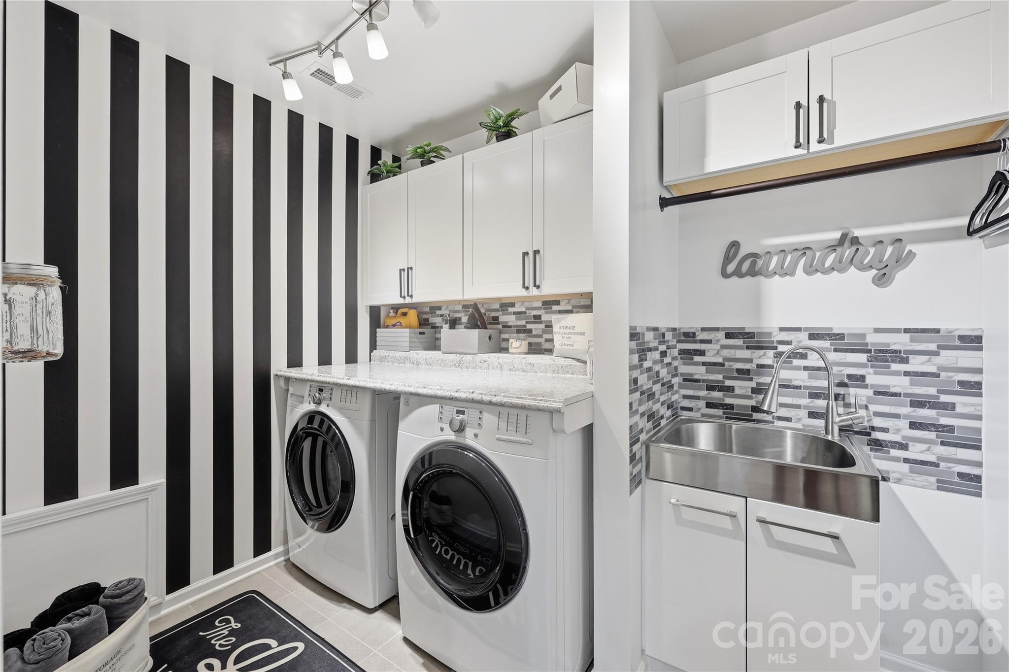14336 Baytown Court — Huntersville