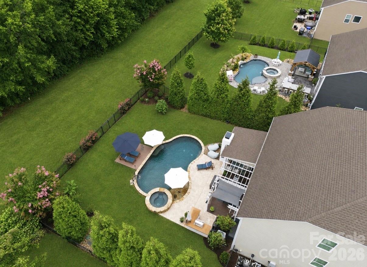 14336 Baytown Court — Huntersville