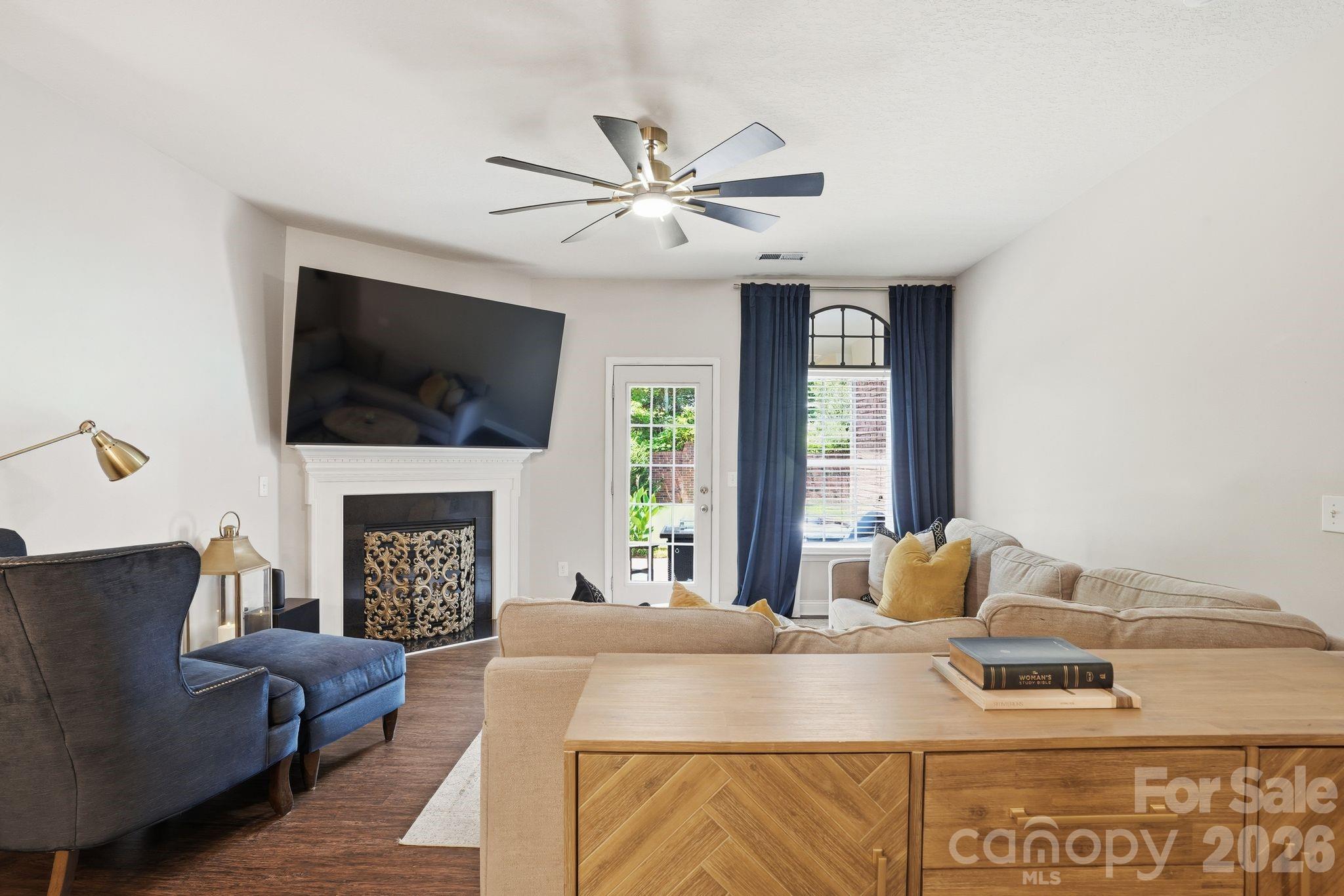 2509 Glyncastle Way — Gastonia