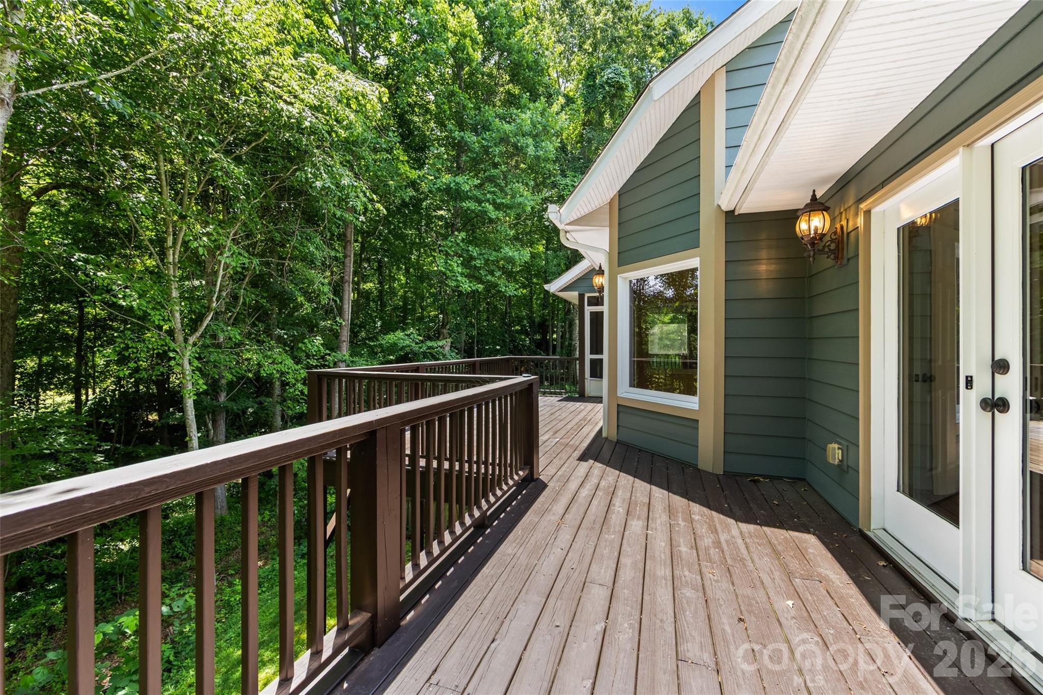 435 Stepping Stone Lane — Waynesville