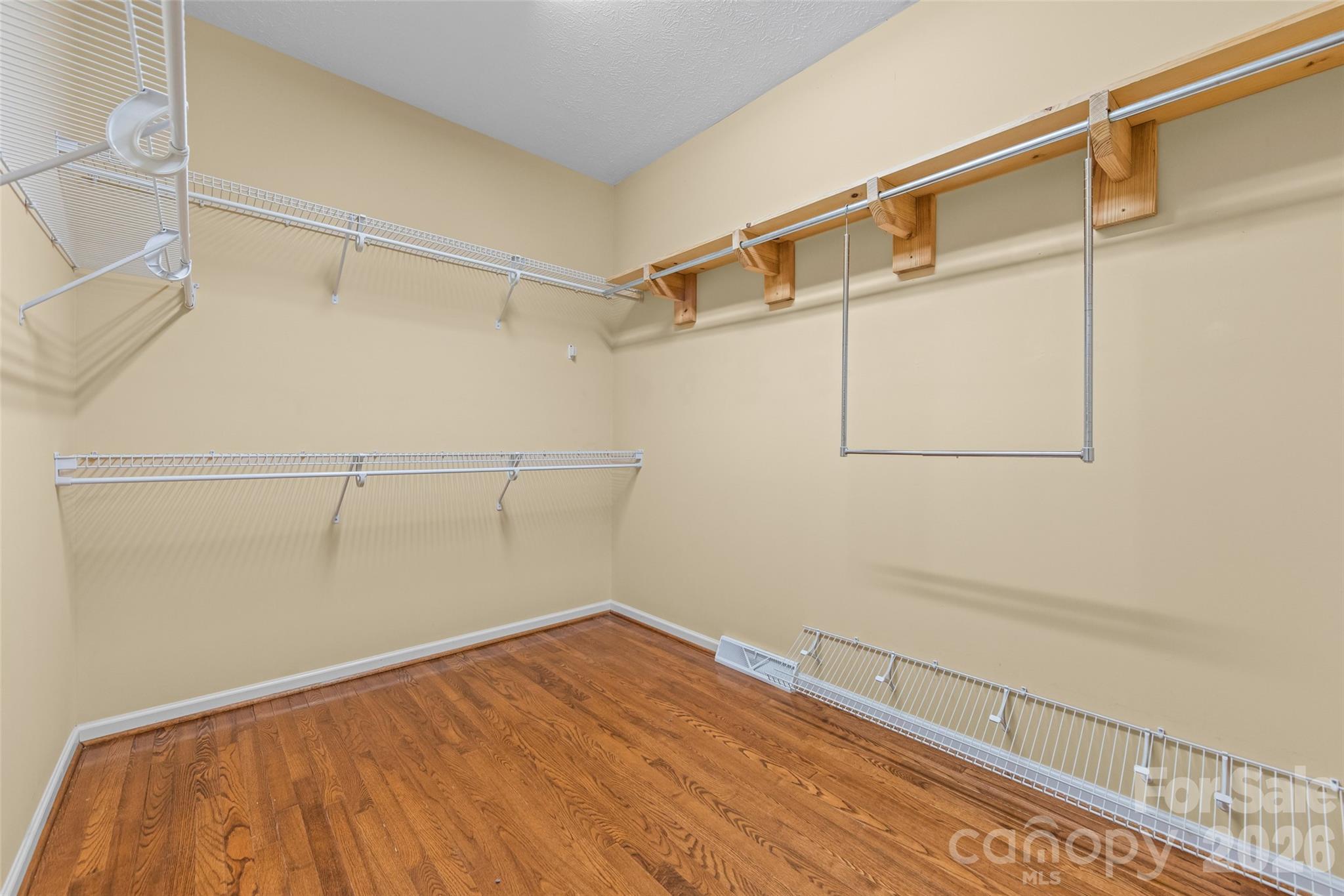 435 Stepping Stone Lane — Waynesville