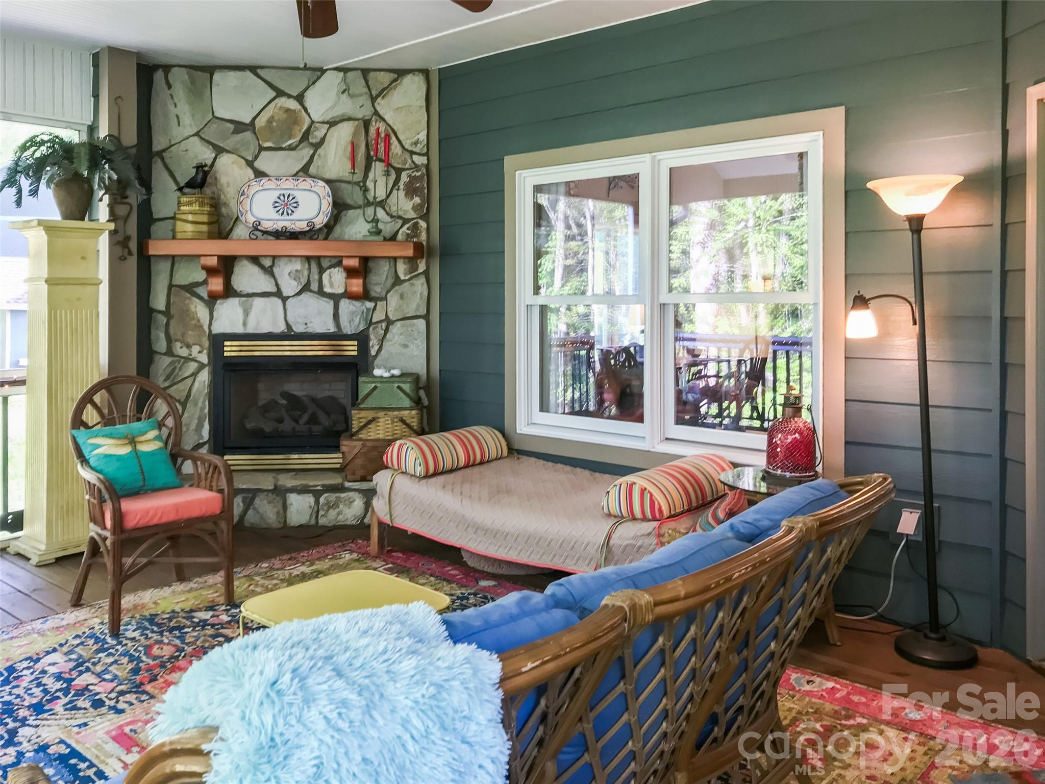 435 Stepping Stone Lane — Waynesville