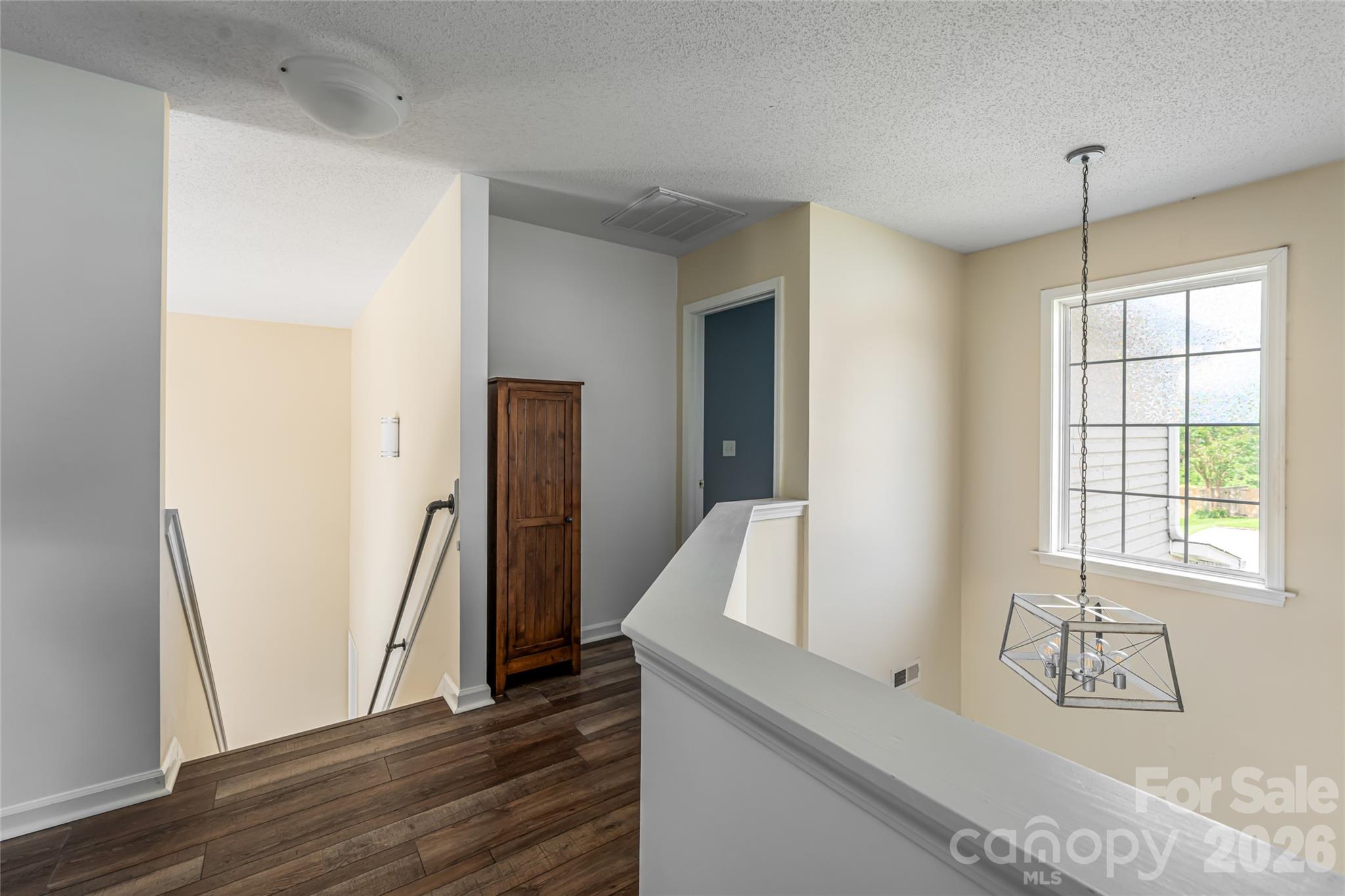 89 Woodfern Road — Fletcher