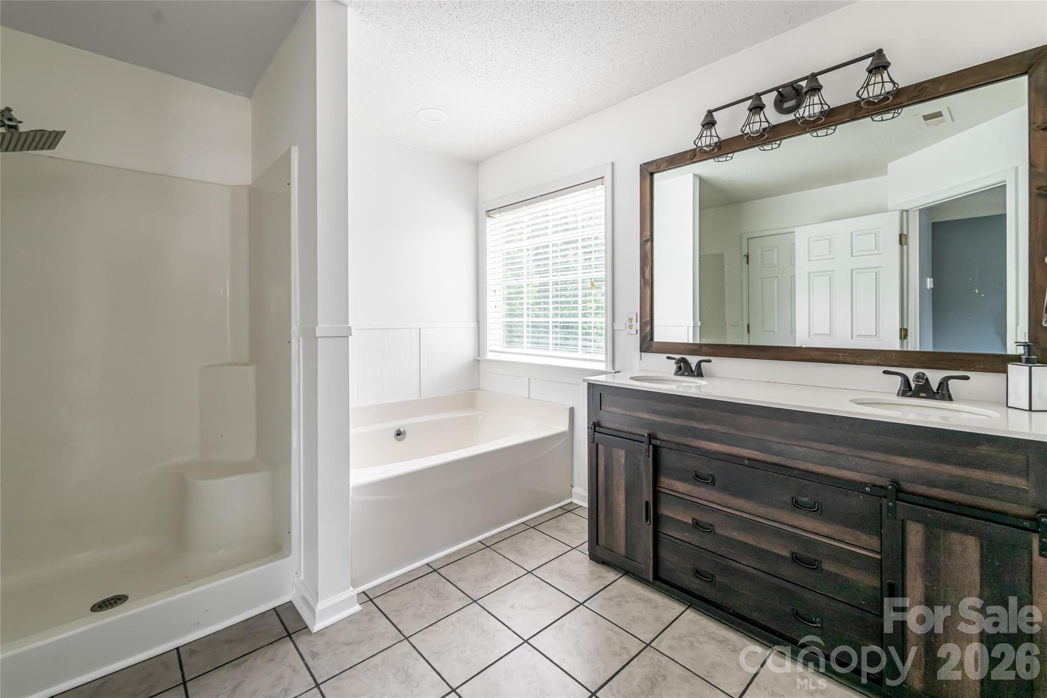 89 Woodfern Road — Fletcher