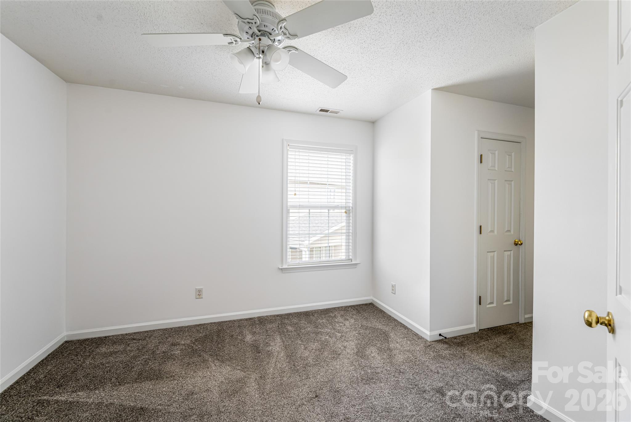 89 Woodfern Road — Fletcher