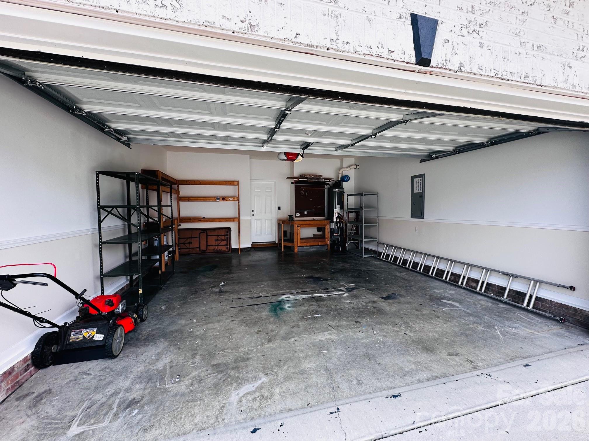 89 Woodfern Road — Fletcher