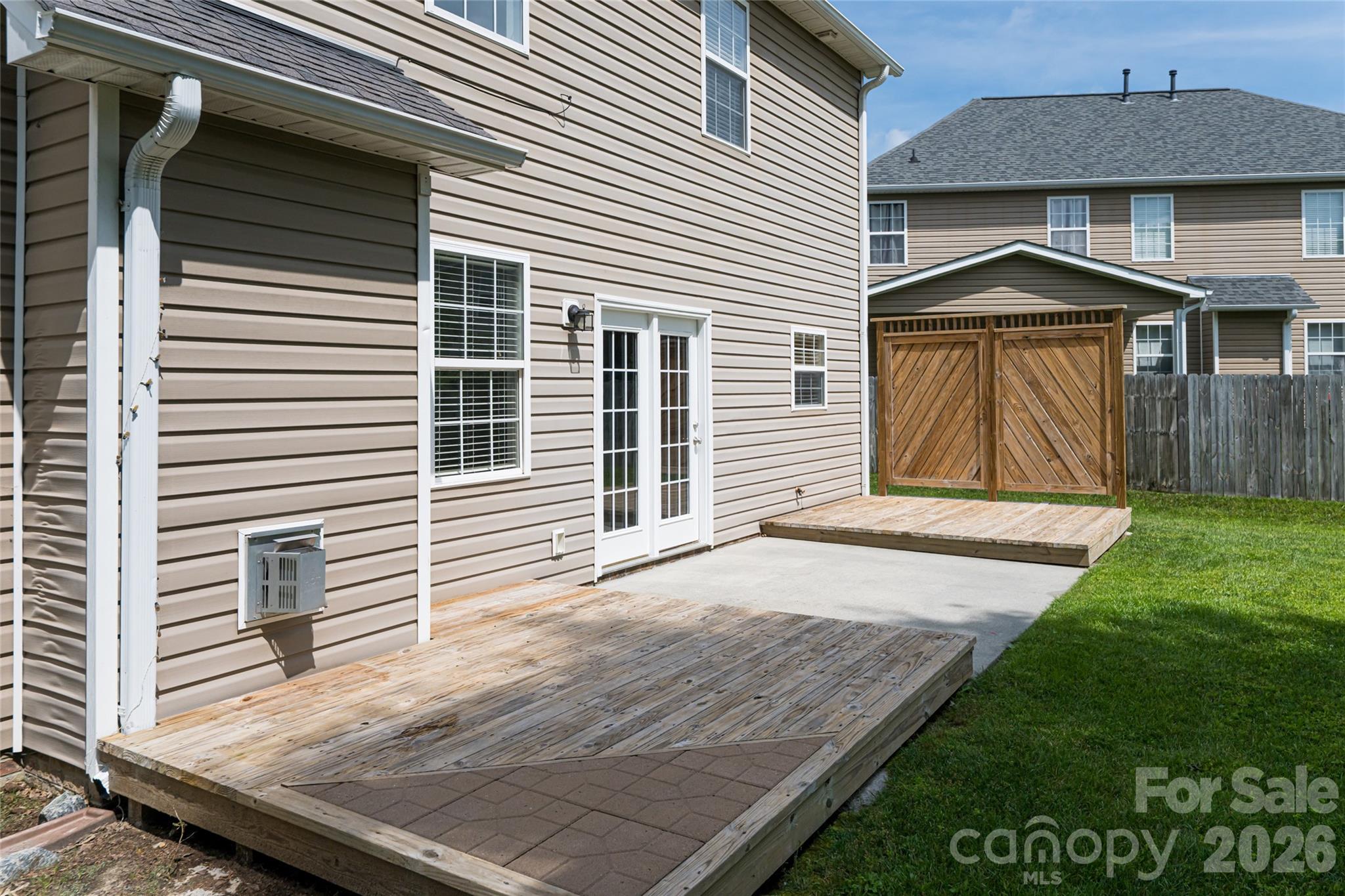 89 Woodfern Road — Fletcher