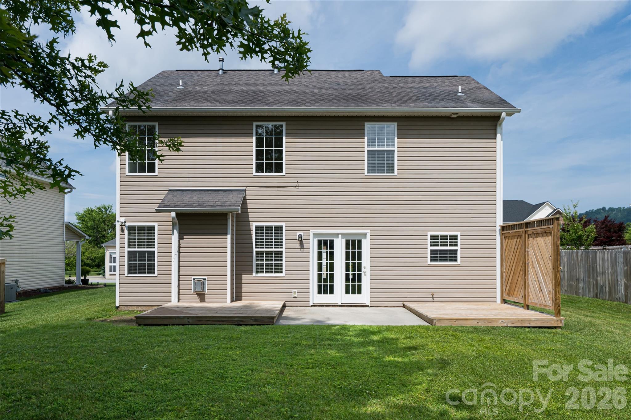 89 Woodfern Road — Fletcher