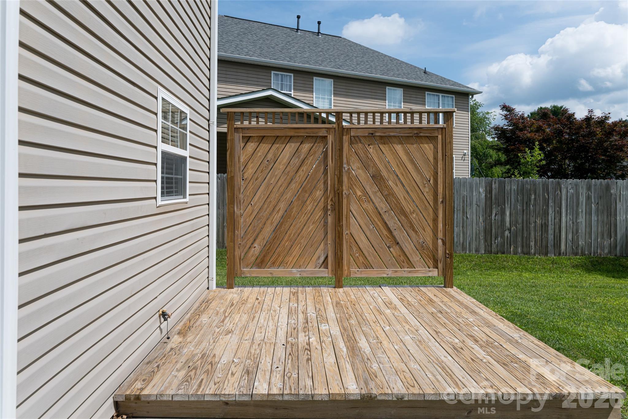 89 Woodfern Road — Fletcher