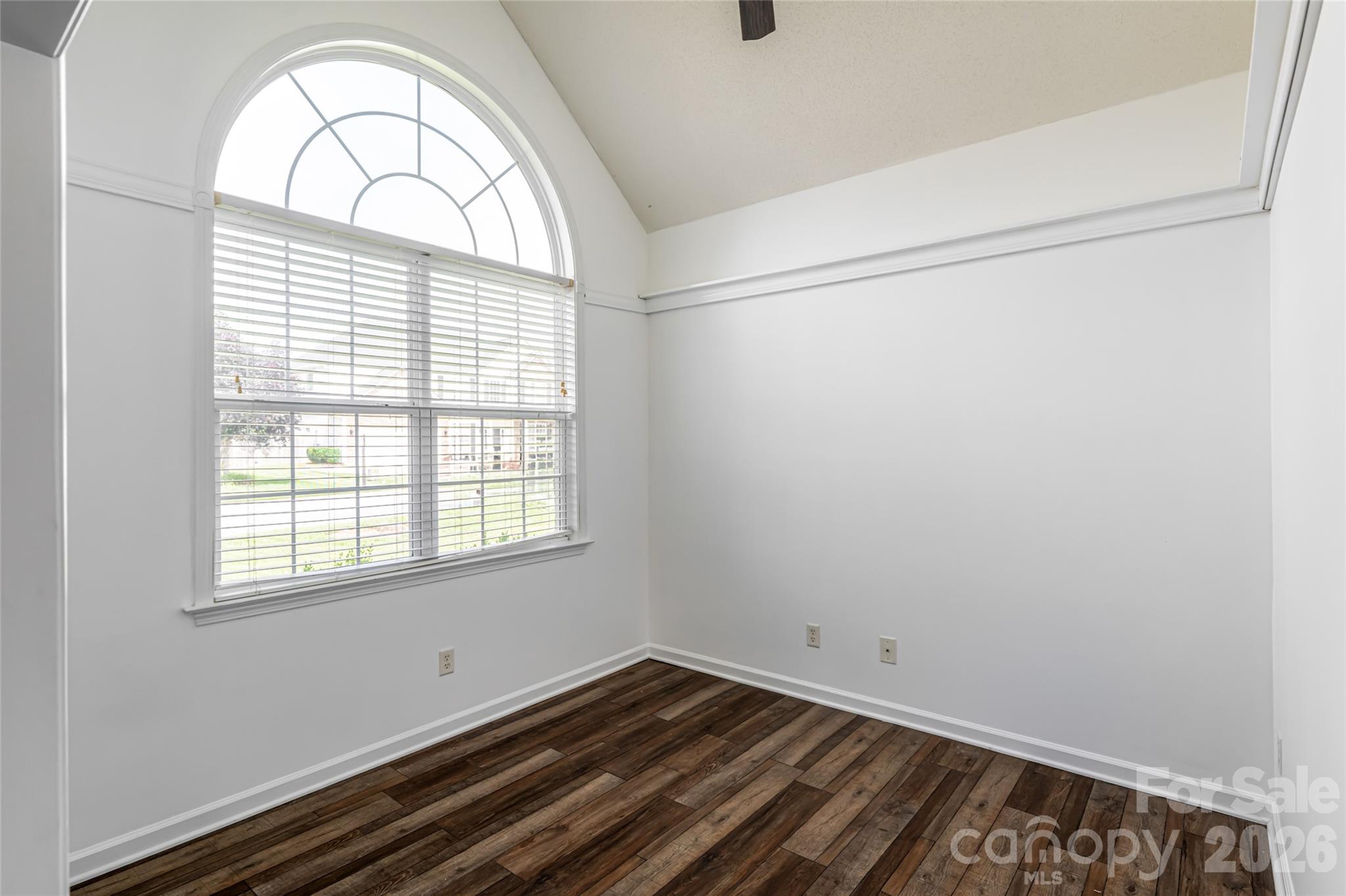 89 Woodfern Road — Fletcher