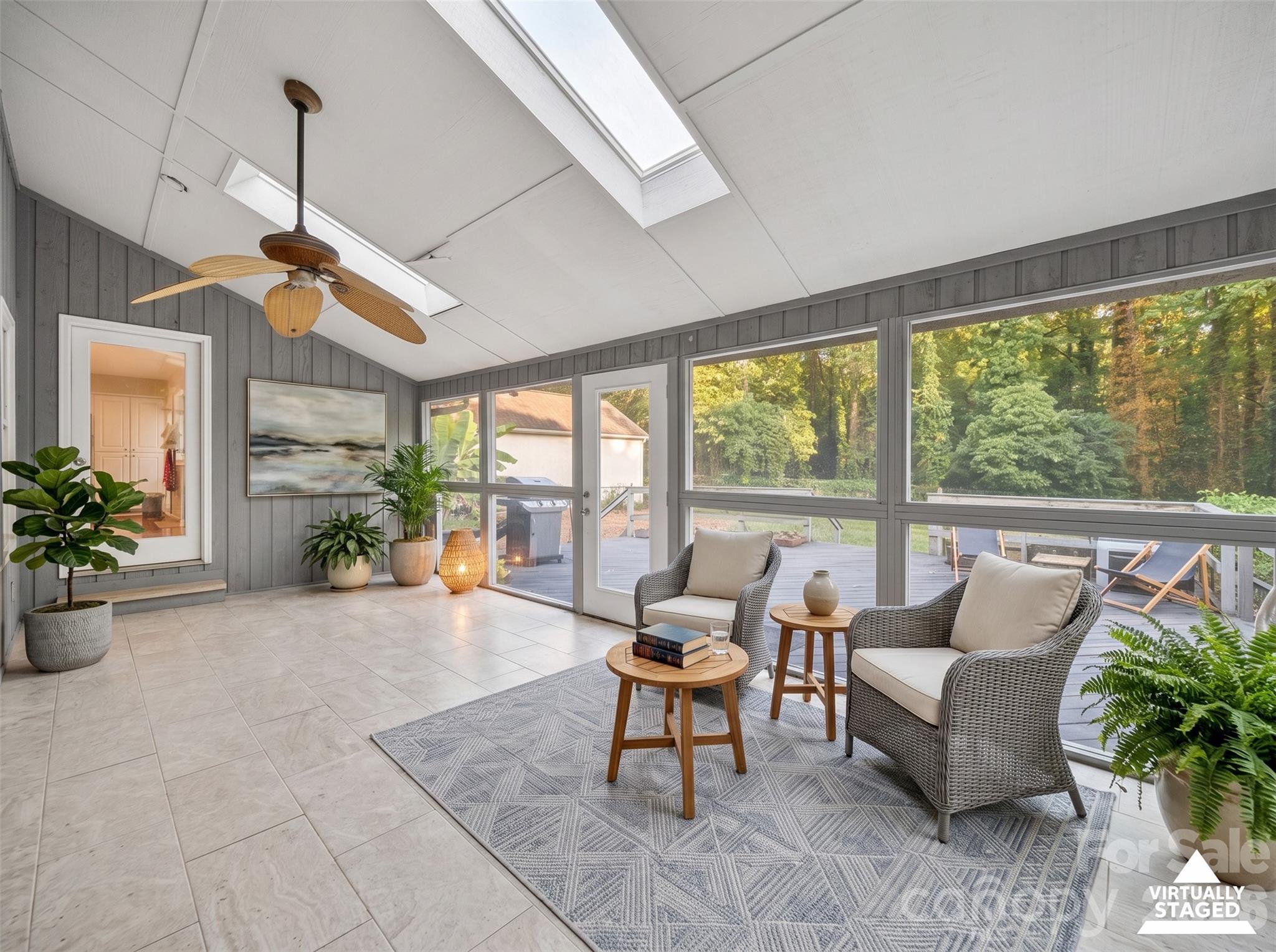 19330 Yachtman Drive — Cornelius