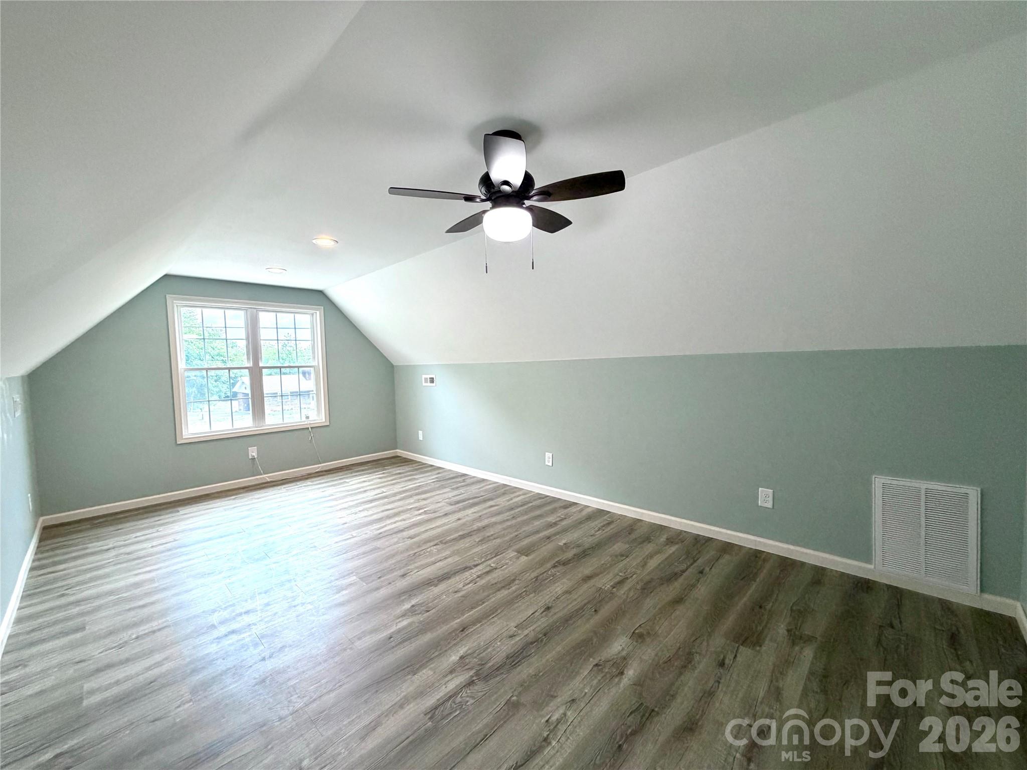 1027 Tabor Road — Olin
