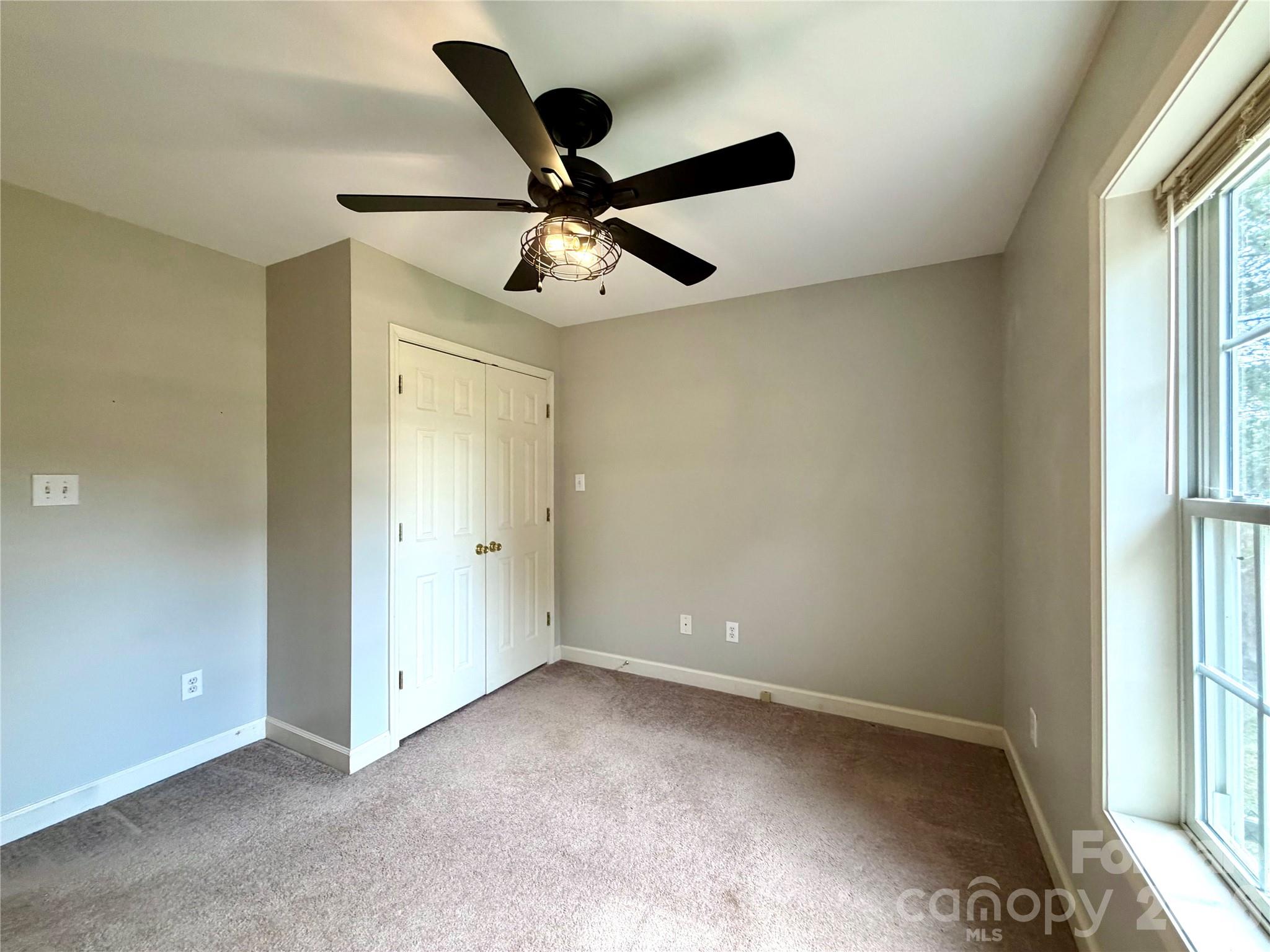 1027 Tabor Road — Olin