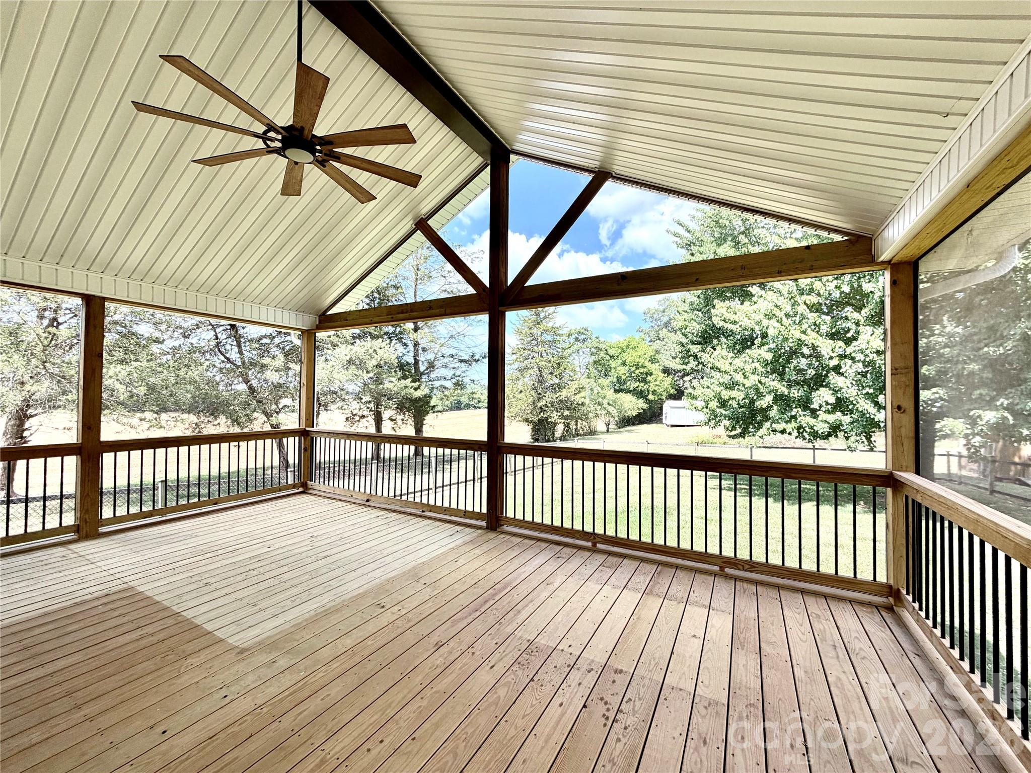 1027 Tabor Road — Olin