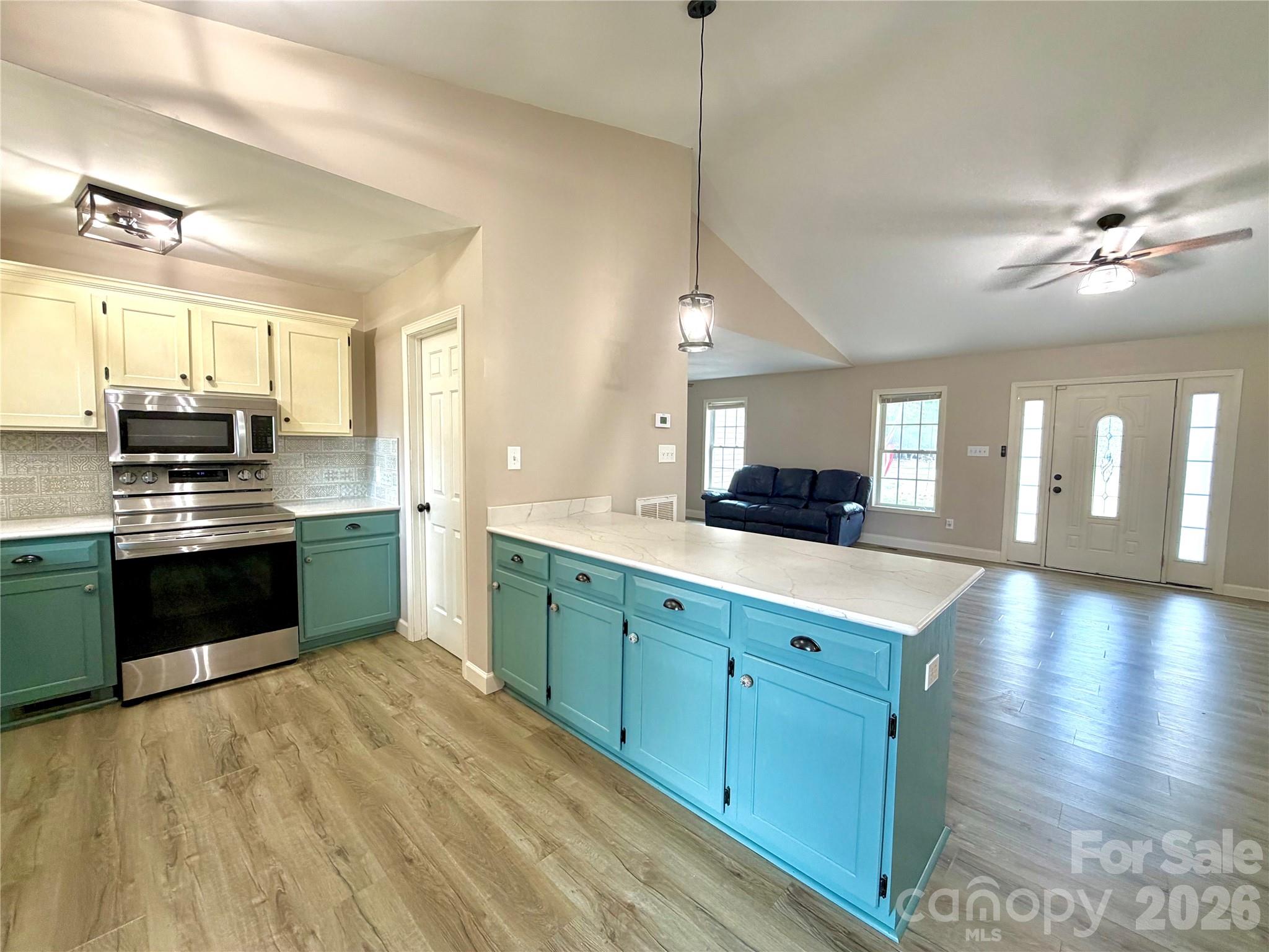 1027 Tabor Road — Olin
