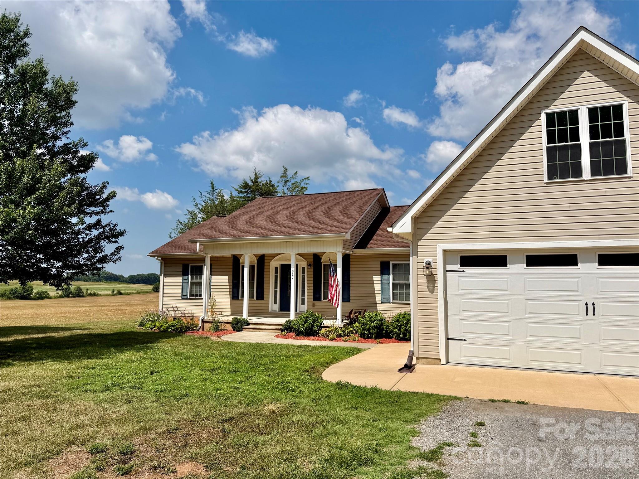1027 Tabor Road — Olin