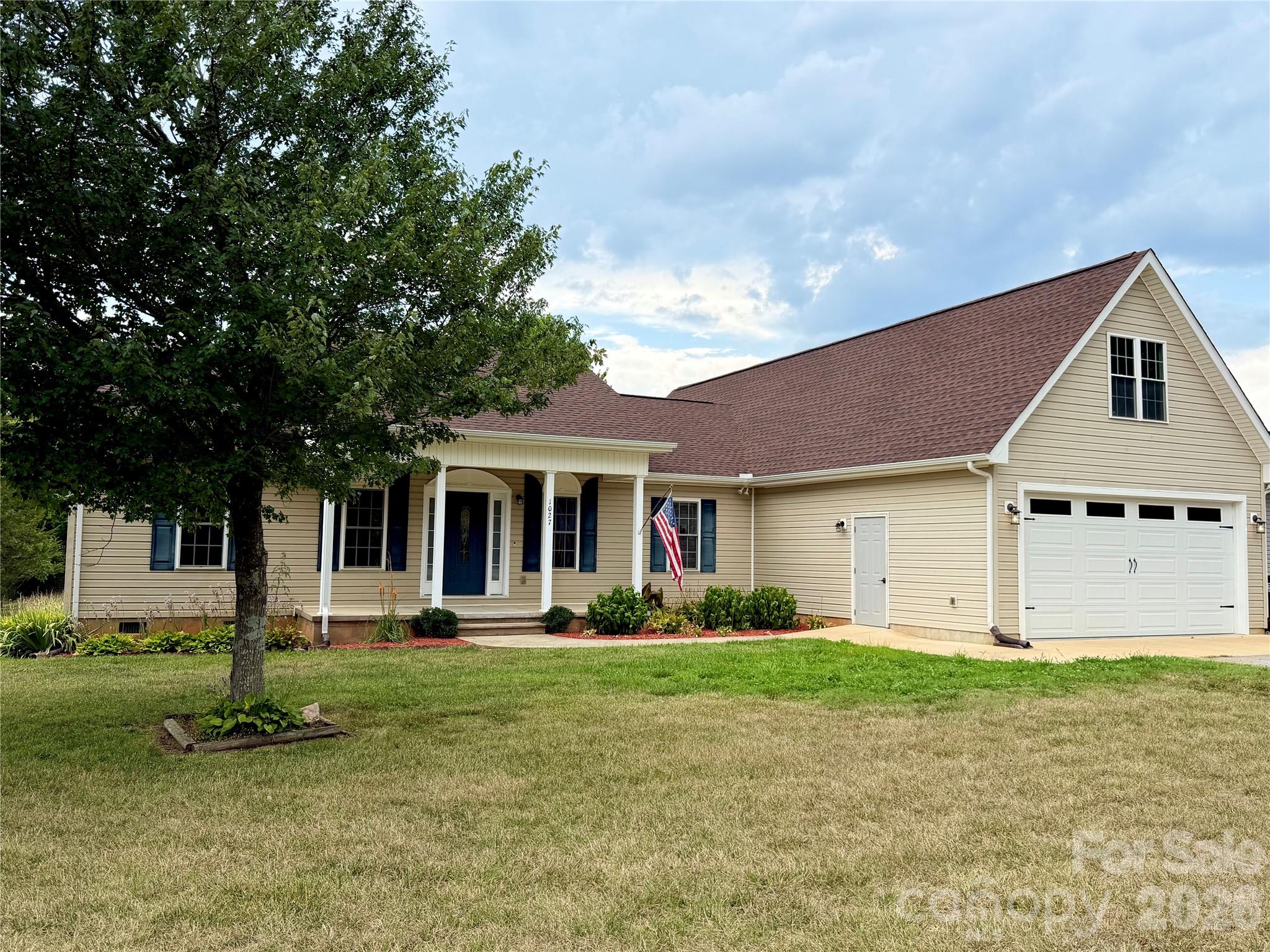1027 Tabor Road — Olin