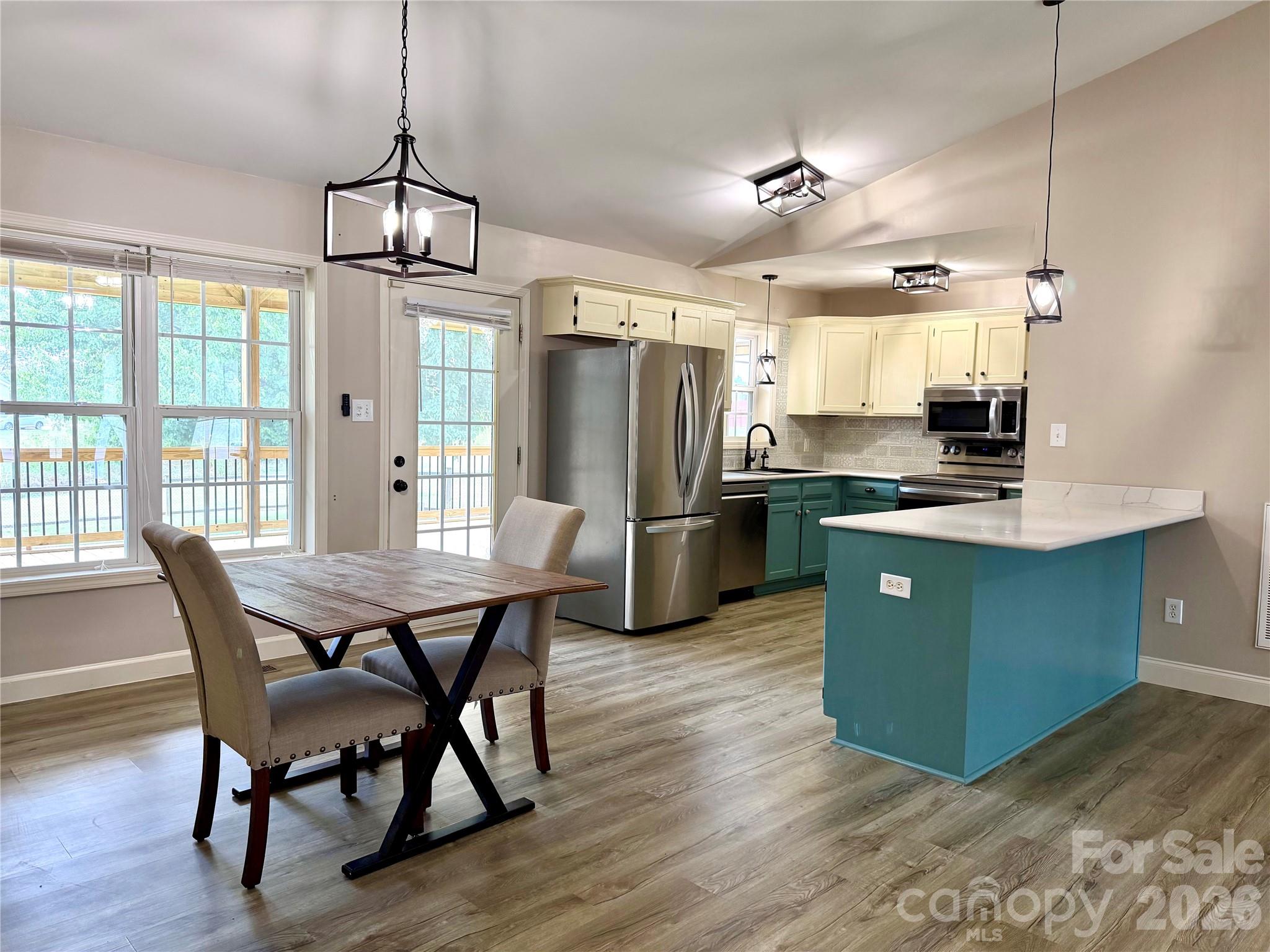 1027 Tabor Road — Olin