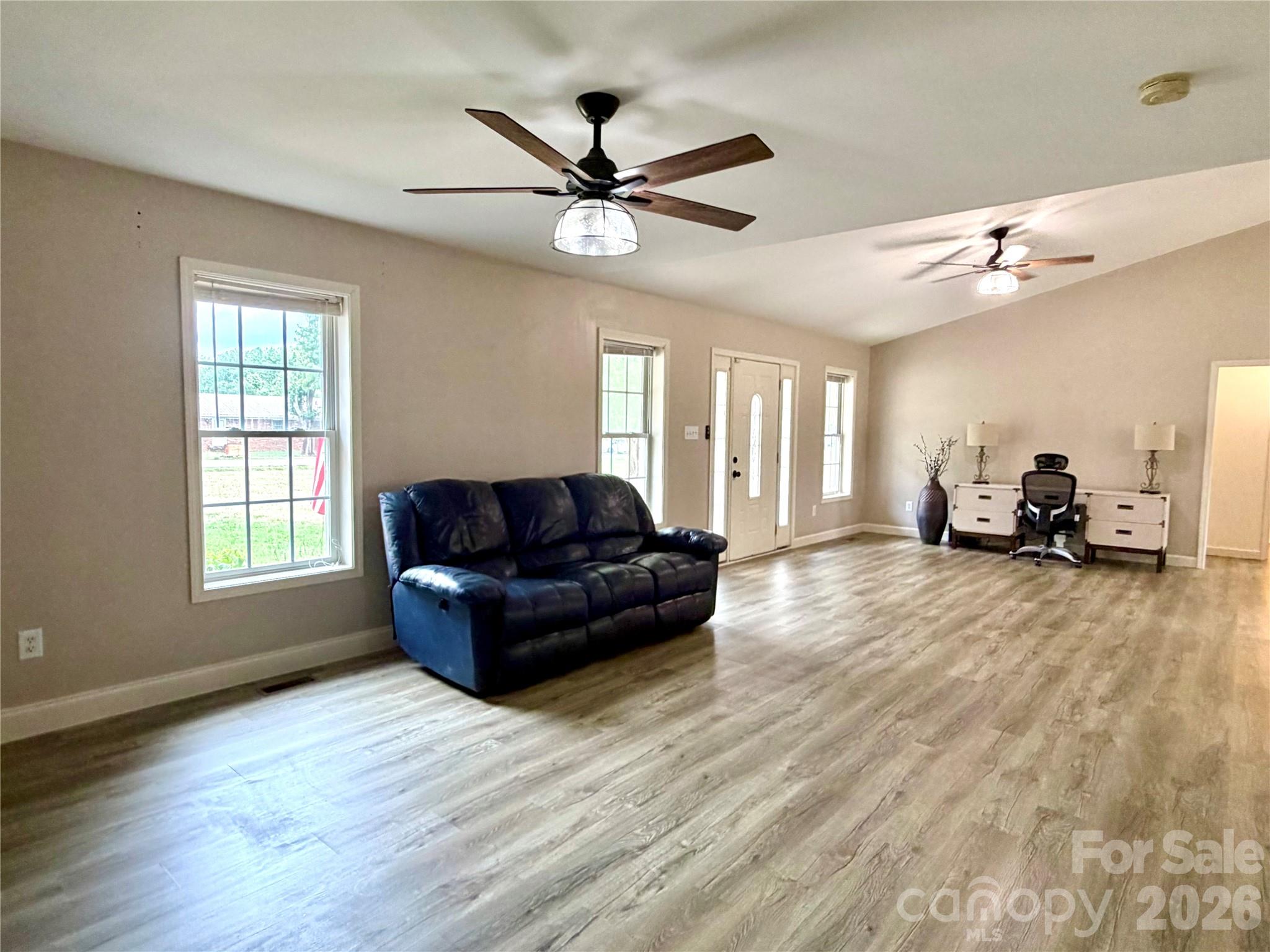 1027 Tabor Road — Olin