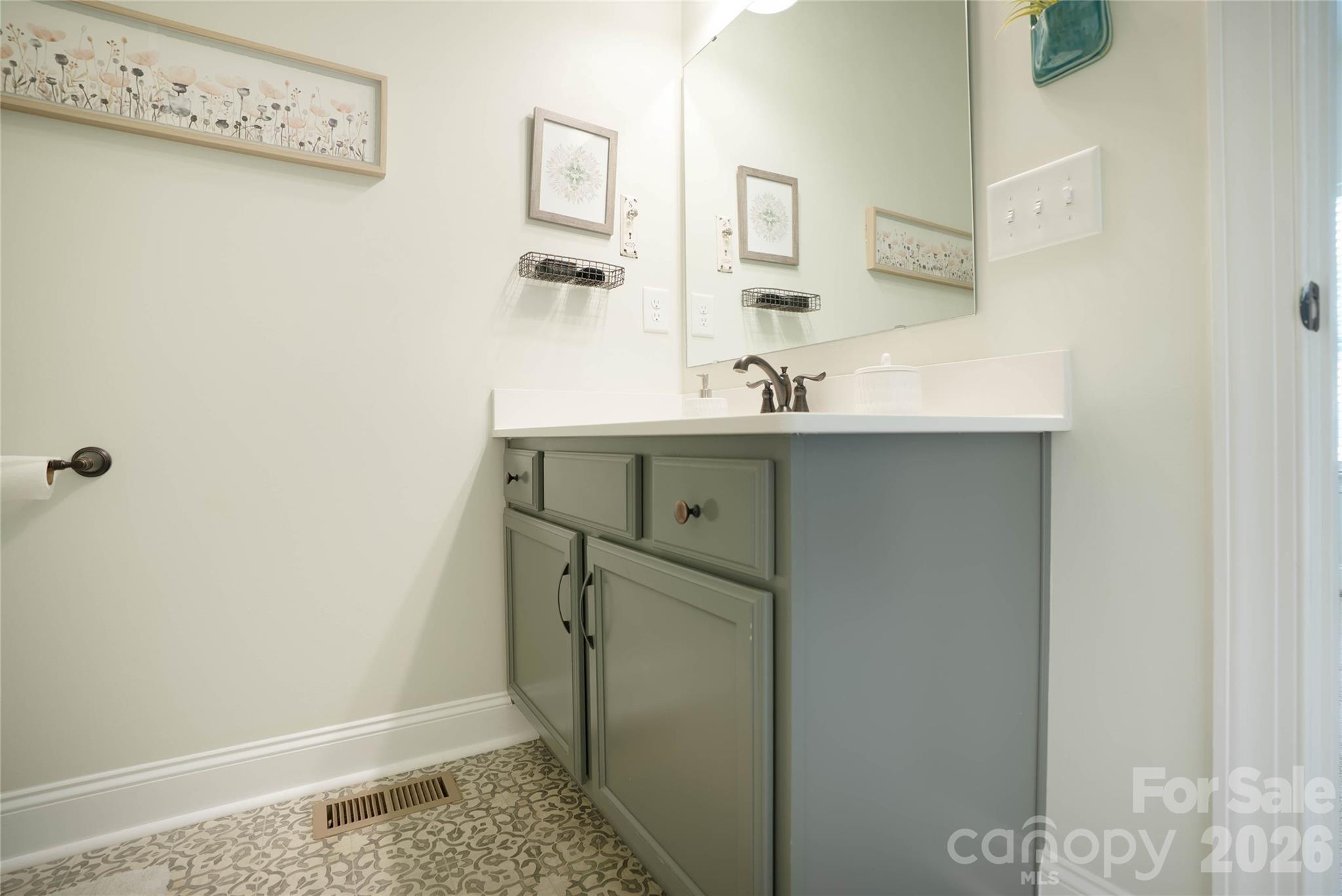 2399 Blackburn Bridge Road — Maiden