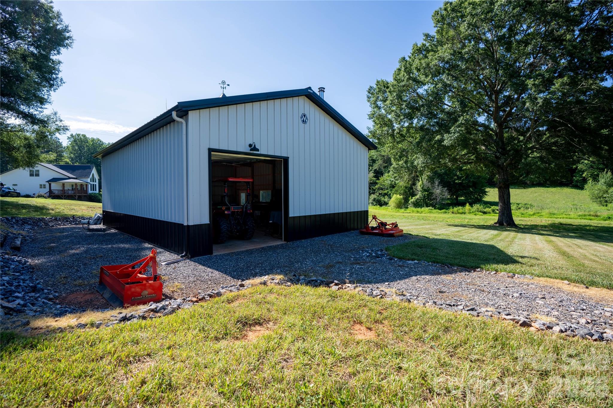 2399 Blackburn Bridge Road — Maiden