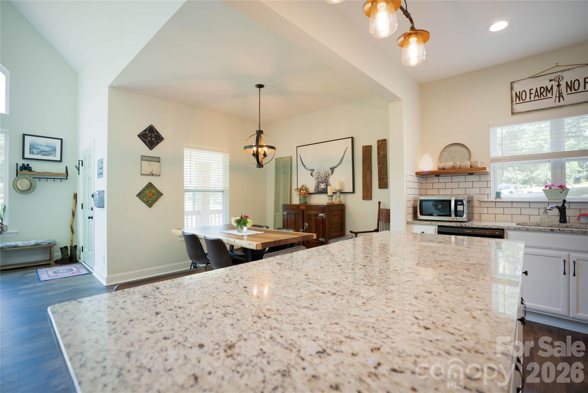 2399 Blackburn Bridge Road — Maiden
