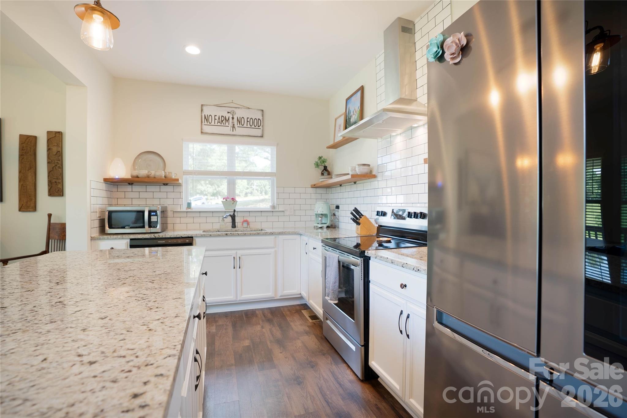 2399 Blackburn Bridge Road — Maiden