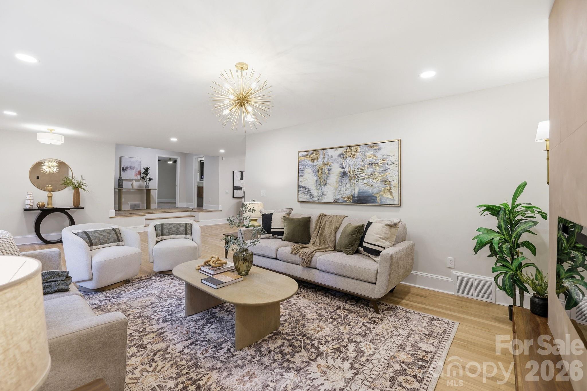 5515 Doncaster Drive — Charlotte