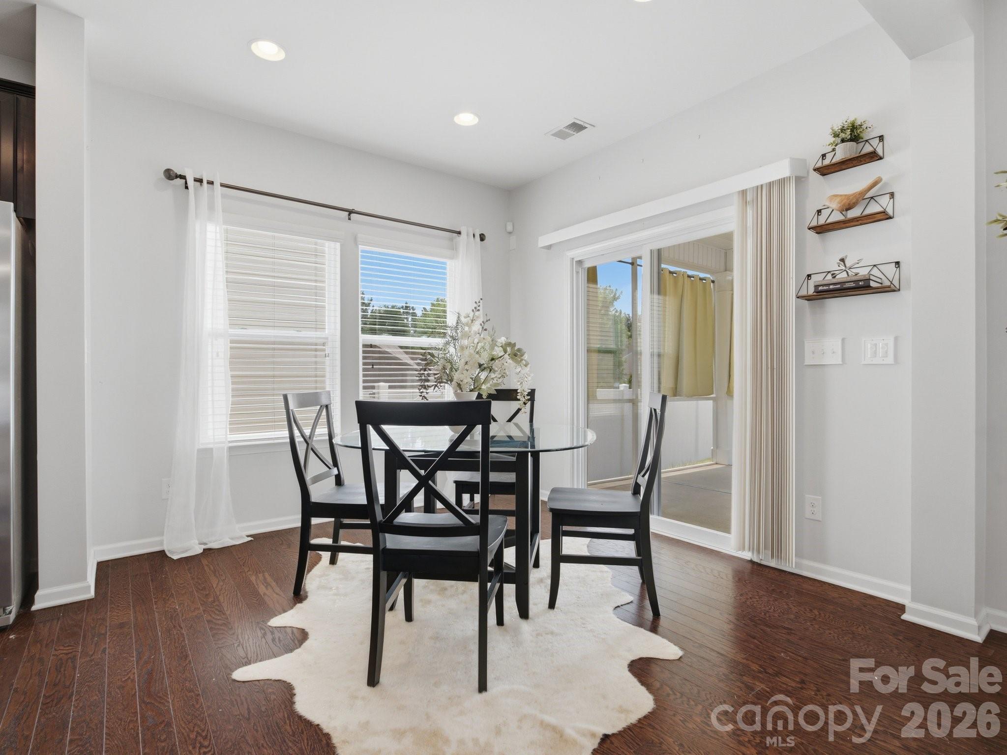 79382 Ridgehaven Road — Lancaster