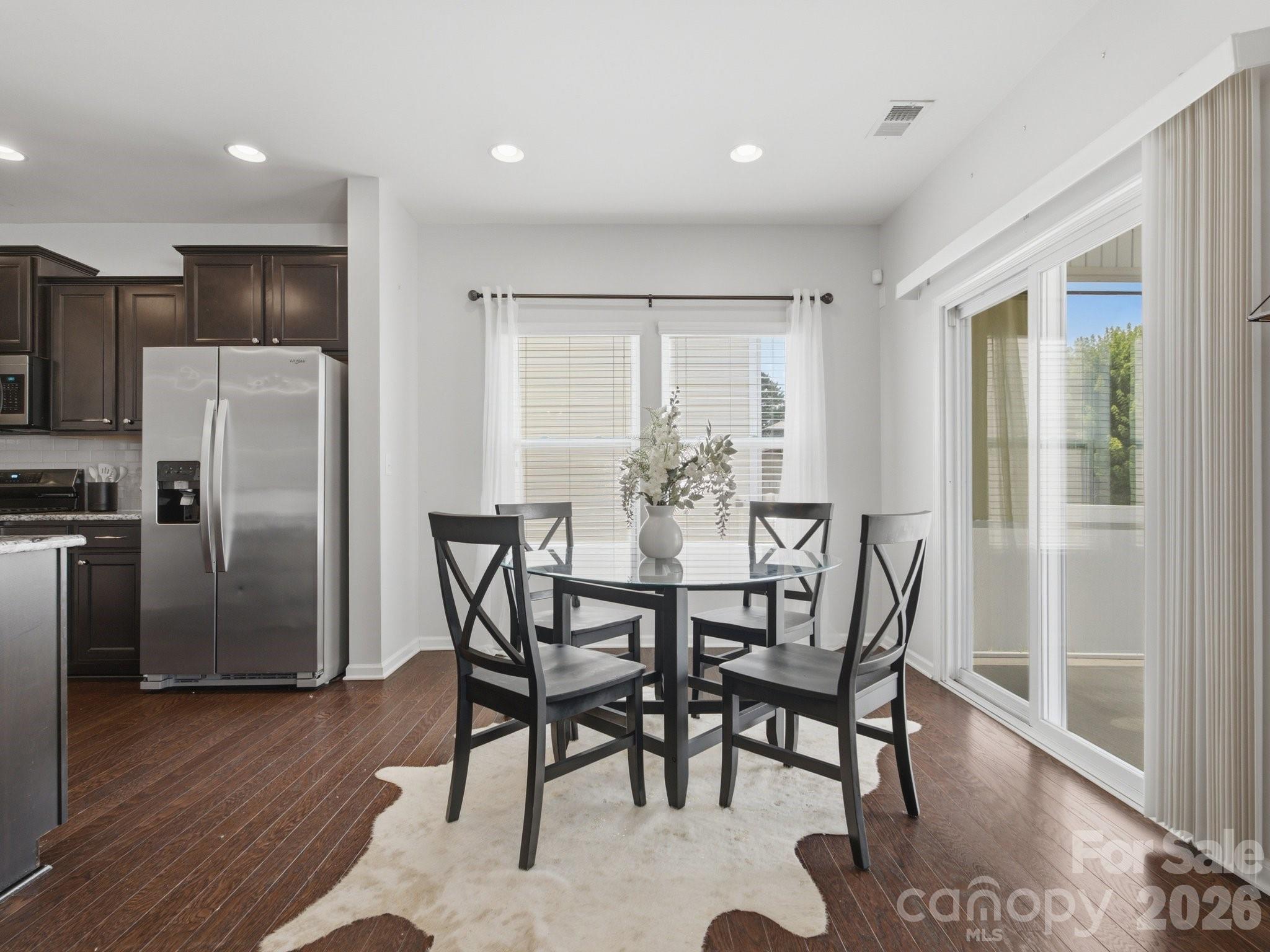 79382 Ridgehaven Road — Lancaster