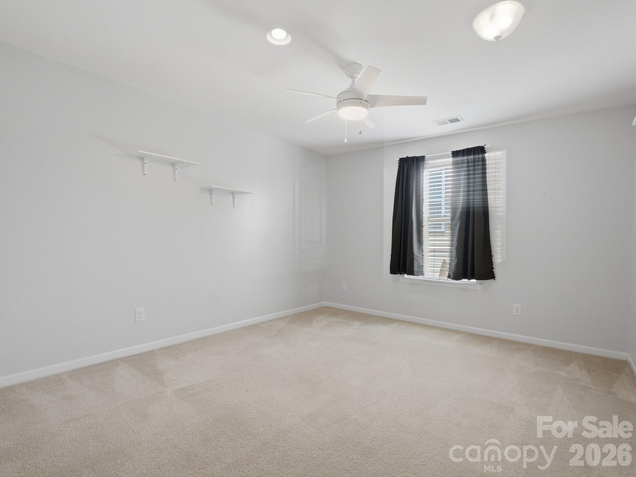 79382 Ridgehaven Road — Lancaster