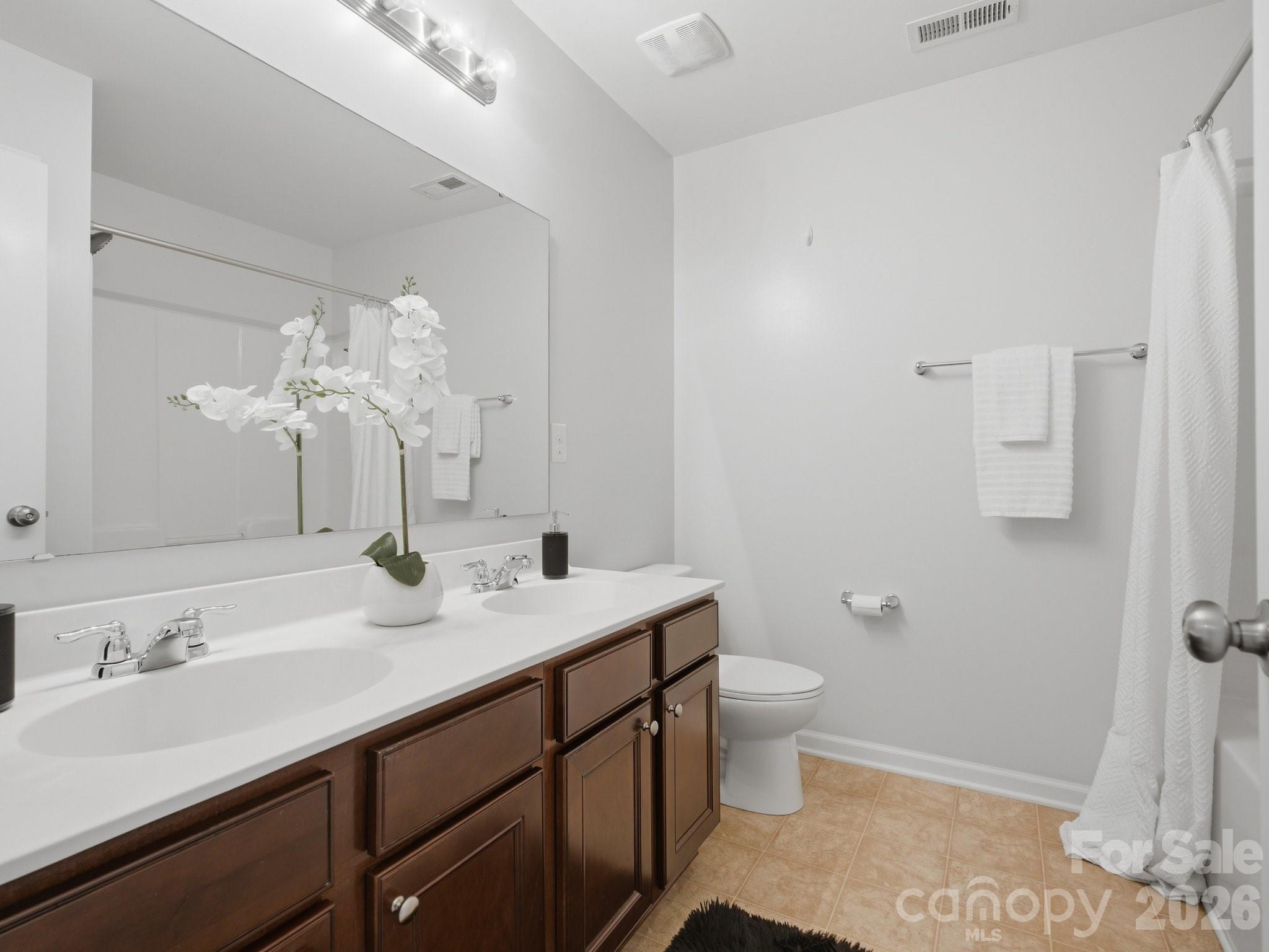 79382 Ridgehaven Road — Lancaster